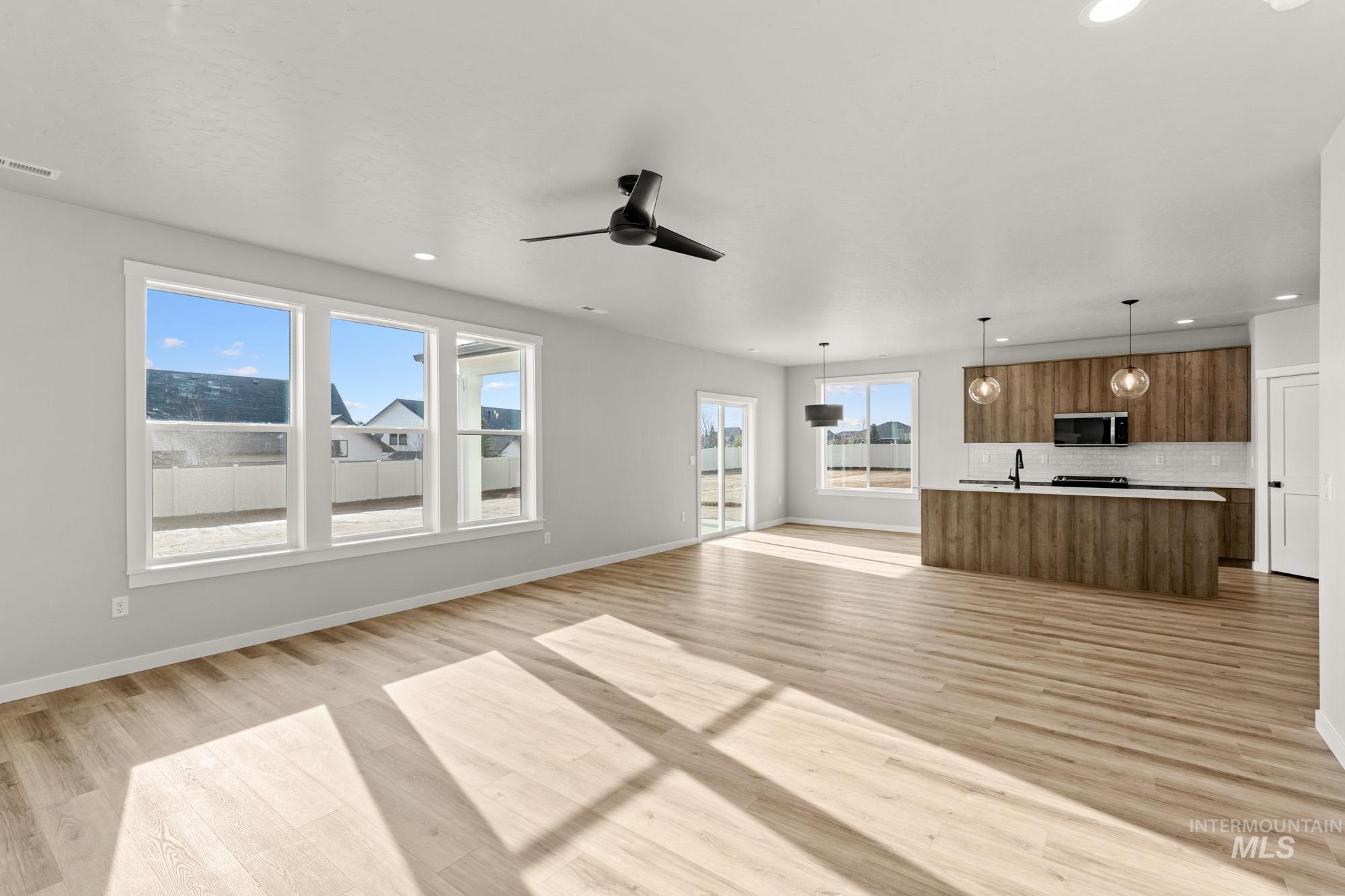 5487 W Yarnell St, Eagle, Idaho 83616, 4 Bedrooms, 3 Bathrooms, Residential For Sale, Price $874,990,MLS 98968343