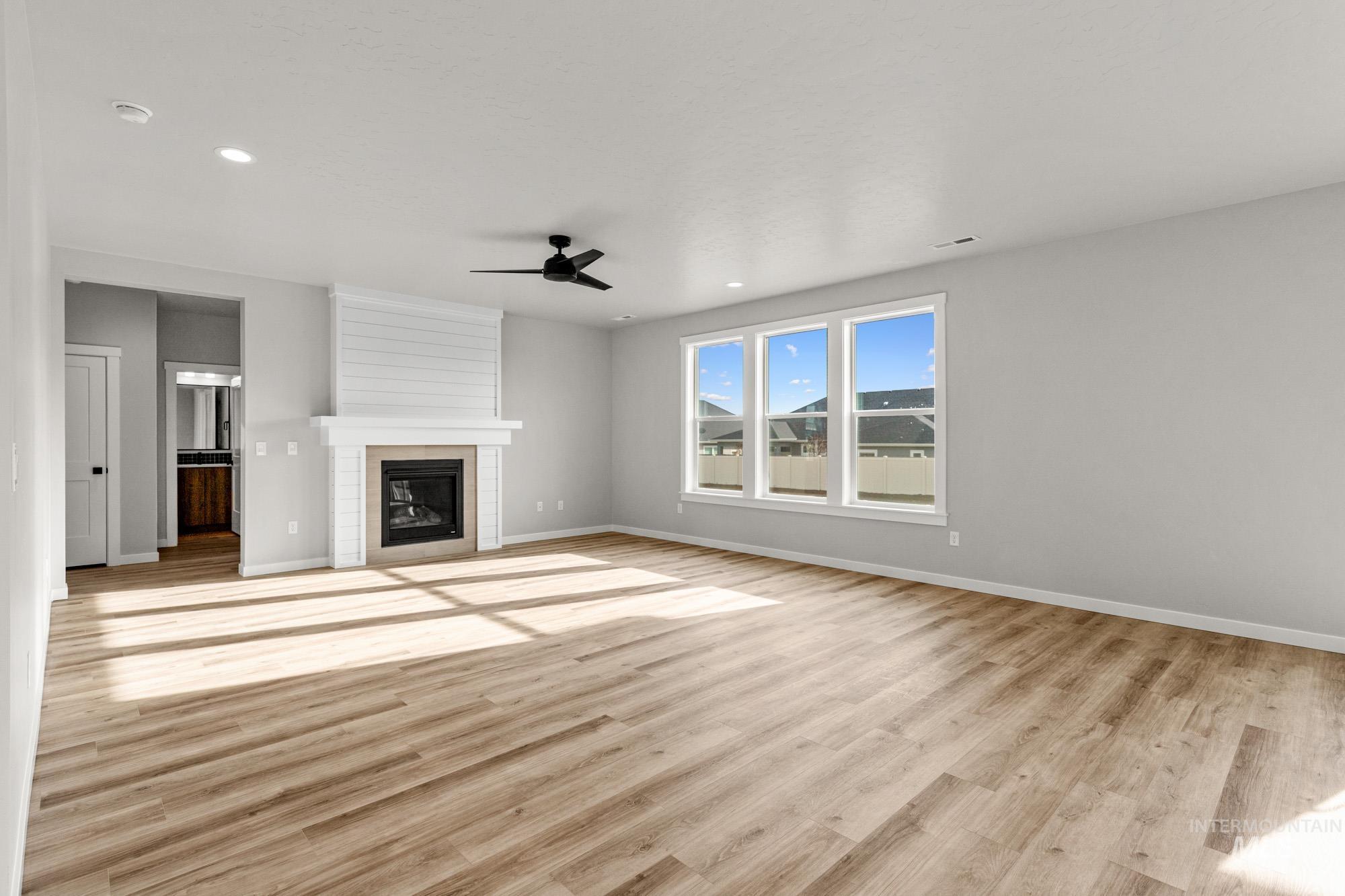 5487 W Yarnell St, Eagle, Idaho 83616, 4 Bedrooms, 3 Bathrooms, Residential For Sale, Price $874,990,MLS 98968343