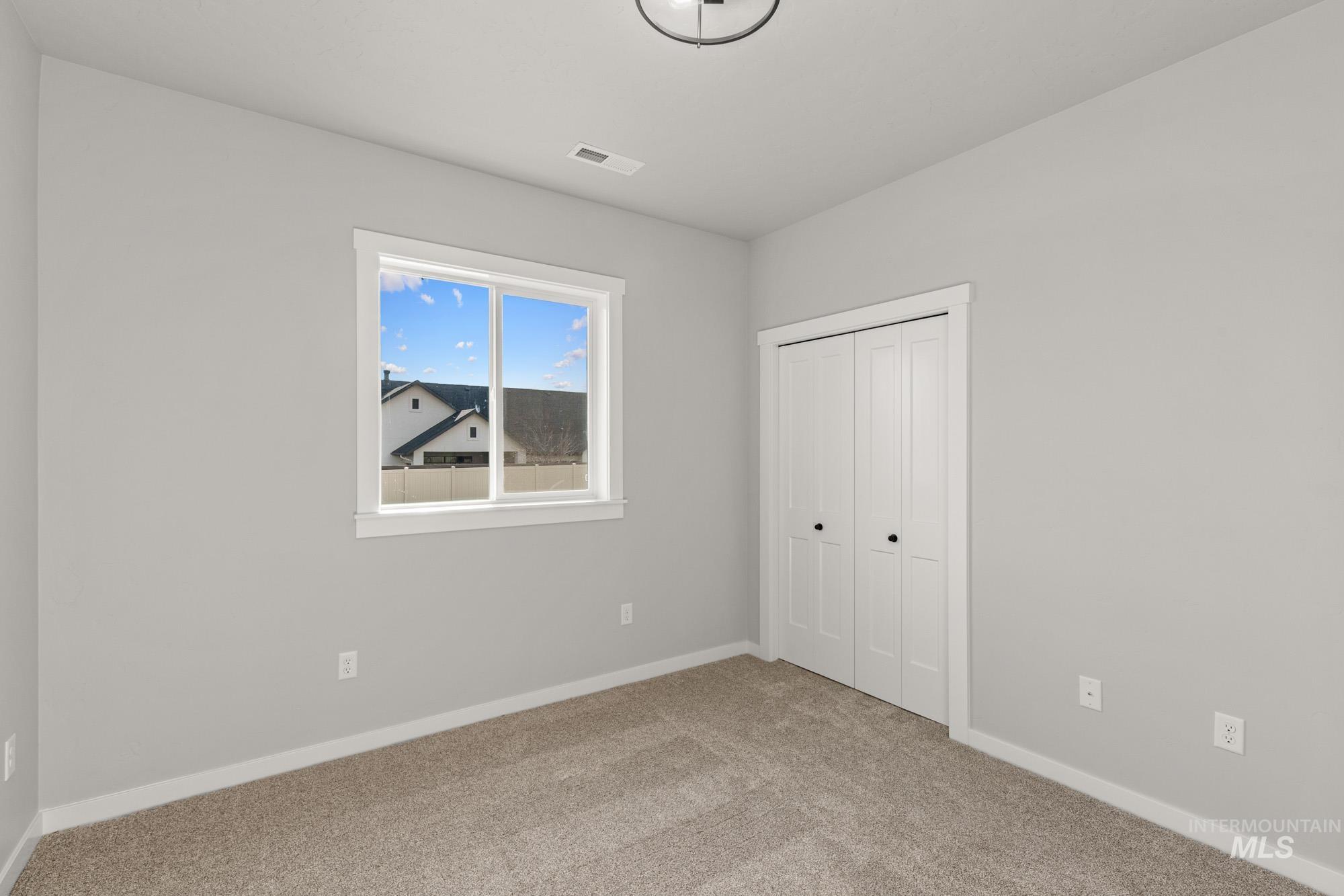 5487 W Yarnell St, Eagle, Idaho 83616, 4 Bedrooms, 3 Bathrooms, Residential For Sale, Price $874,990,MLS 98968343