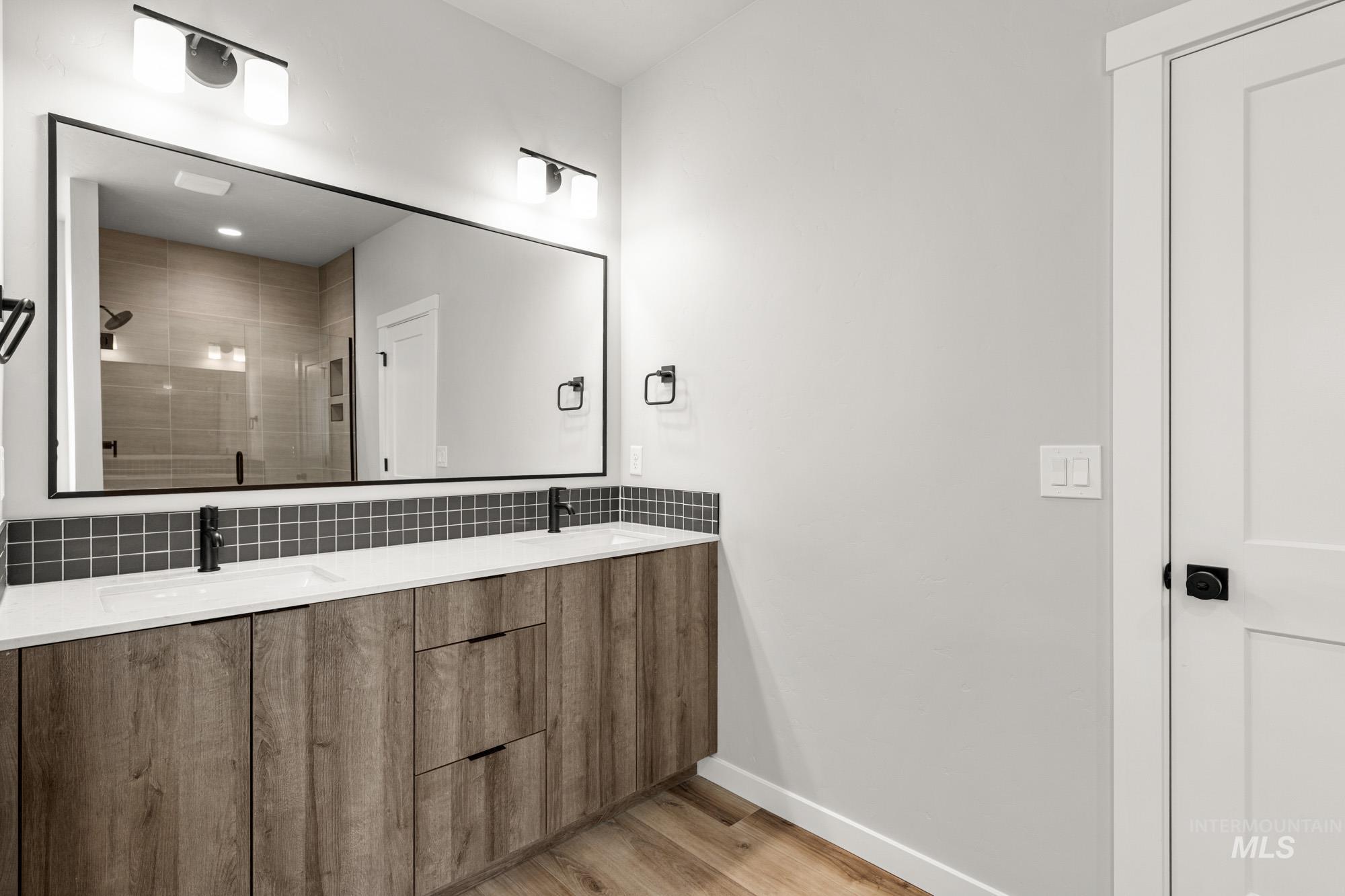 5487 W Yarnell St, Eagle, Idaho 83616, 4 Bedrooms, 3 Bathrooms, Residential For Sale, Price $874,990,MLS 98968343