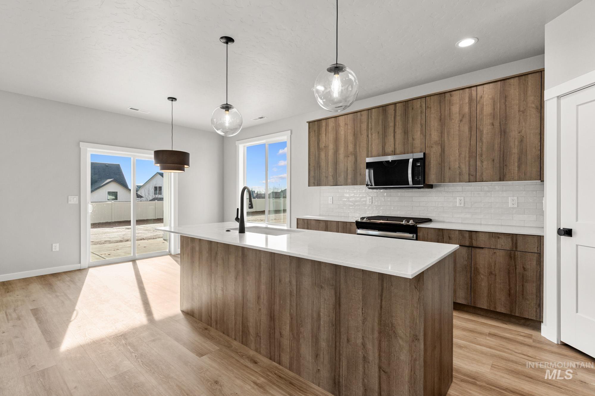 5487 W Yarnell St, Eagle, Idaho 83616, 4 Bedrooms, 3 Bathrooms, Residential For Sale, Price $874,990,MLS 98968343