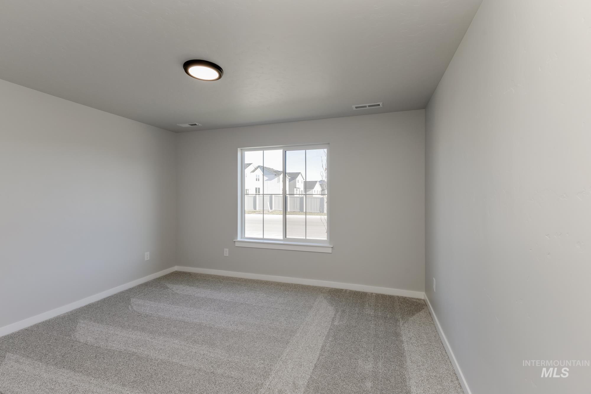 2415 N Silver Wolf Ave, Star, Idaho 83669, 4 Bedrooms, 2 Bathrooms, Residential For Sale, Price $481,990,MLS 98968347