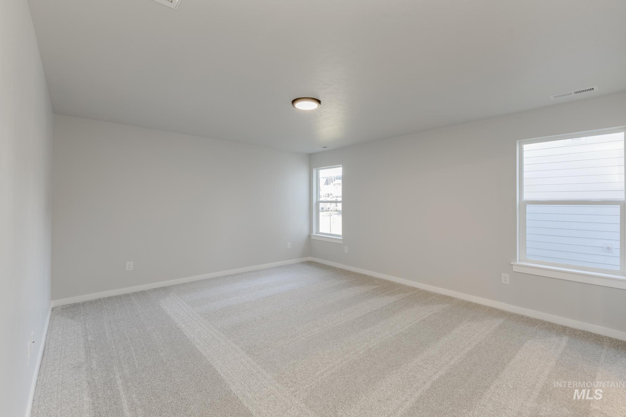 2415 N Silver Wolf Ave, Star, Idaho 83669, 4 Bedrooms, 2 Bathrooms, Residential For Sale, Price $481,990,MLS 98968347