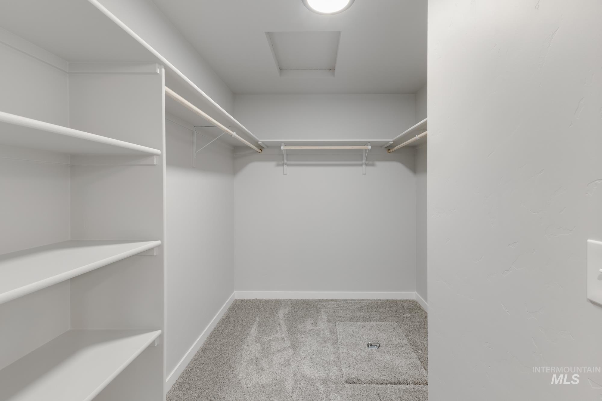 869 N Aleppo Way, Meridian, Idaho 83642, 4 Bedrooms, 2 Bathrooms, Residential For Sale, Price $468,990,MLS 98968348