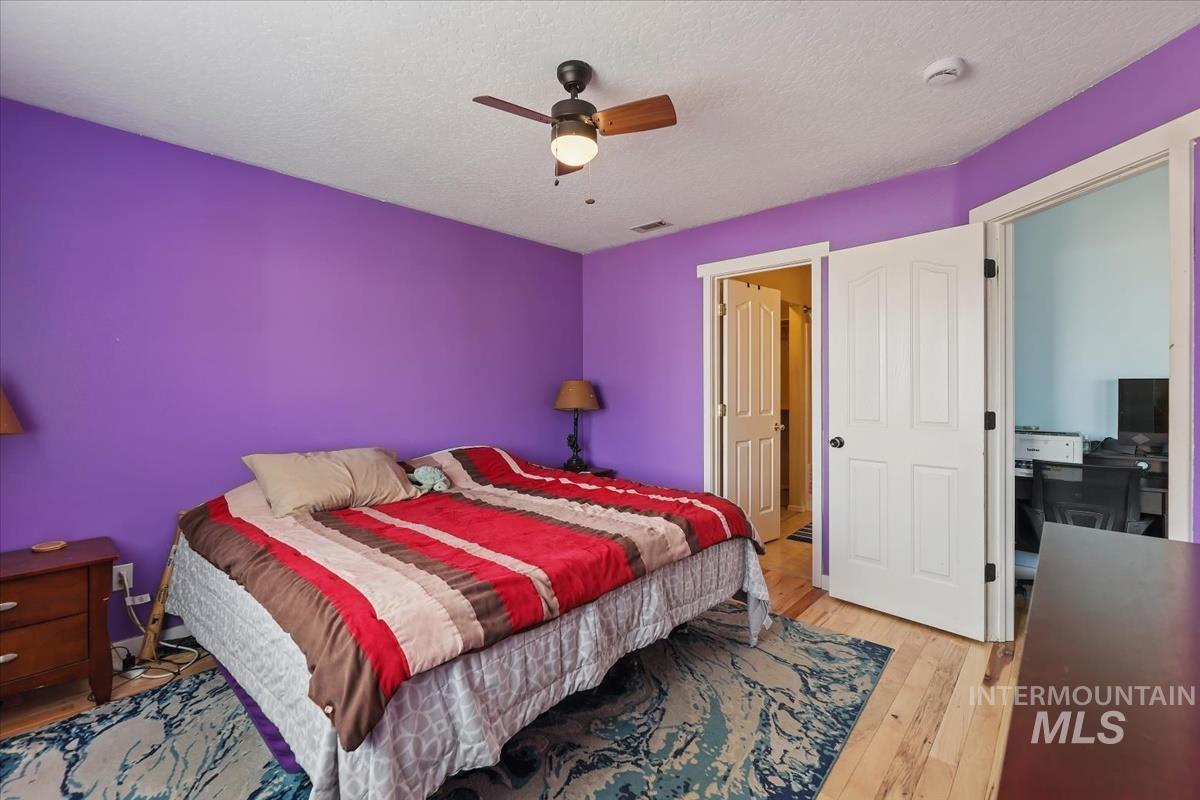 3819 Topeka Ave, Caldwell, Idaho 83605, 3 Bedrooms, 2 Bathrooms, Residential For Sale, Price $359,900,MLS 98968350