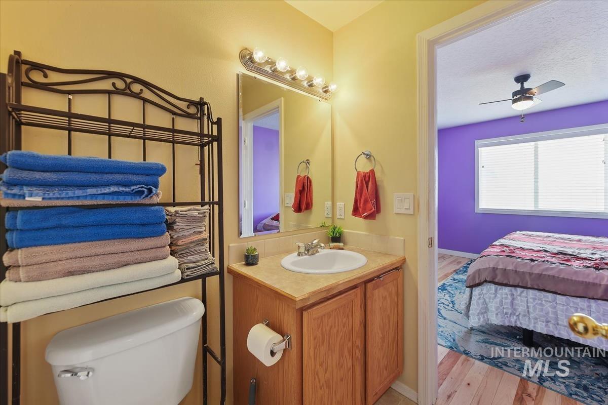 3819 Topeka Ave, Caldwell, Idaho 83605, 3 Bedrooms, 2 Bathrooms, Residential For Sale, Price $359,900,MLS 98968350