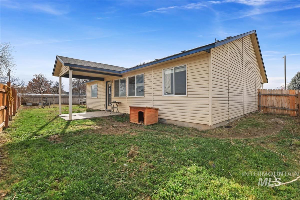 3819 Topeka Ave, Caldwell, Idaho 83605, 3 Bedrooms, 2 Bathrooms, Residential For Sale, Price $359,900,MLS 98968350