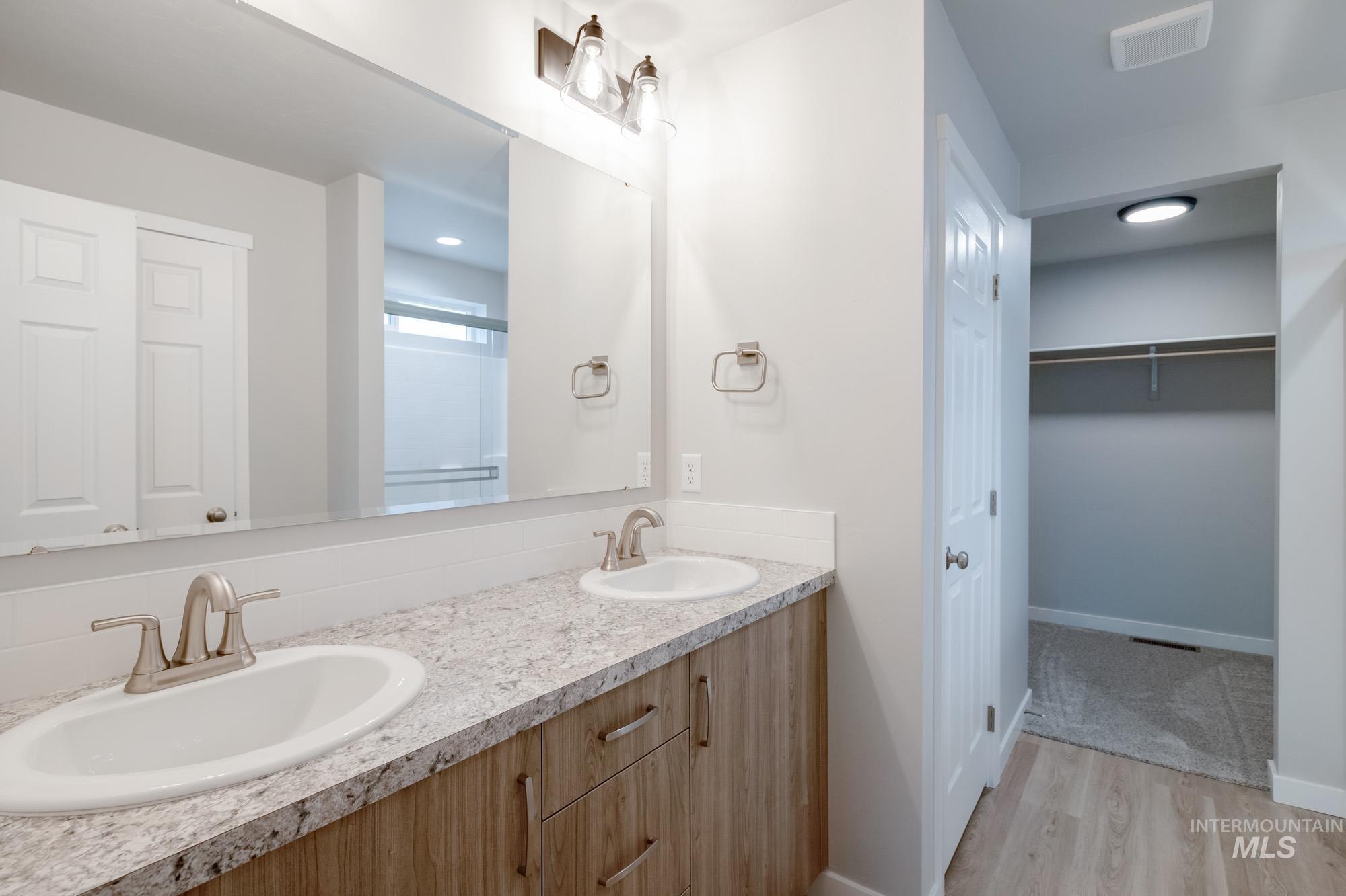 1528 Long Pond St, Middleton, Idaho 83644, 4 Bedrooms, 2.5 Bathrooms, Residential For Sale, Price $495,990,MLS 98968353