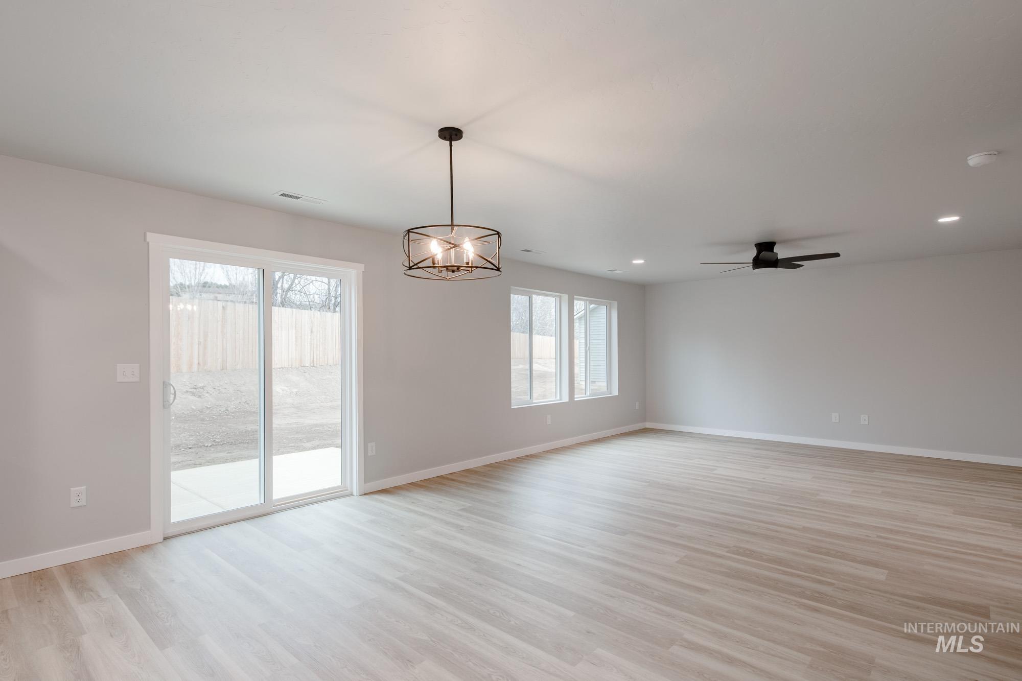 1528 Long Pond St, Middleton, Idaho 83644, 4 Bedrooms, 2.5 Bathrooms, Residential For Sale, Price $495,990,MLS 98968353