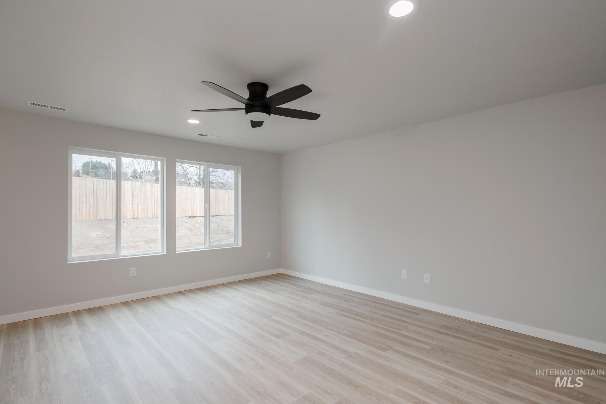 1528 Long Pond St, Middleton, Idaho 83644, 4 Bedrooms, 2.5 Bathrooms, Residential For Sale, Price $495,990,MLS 98968353