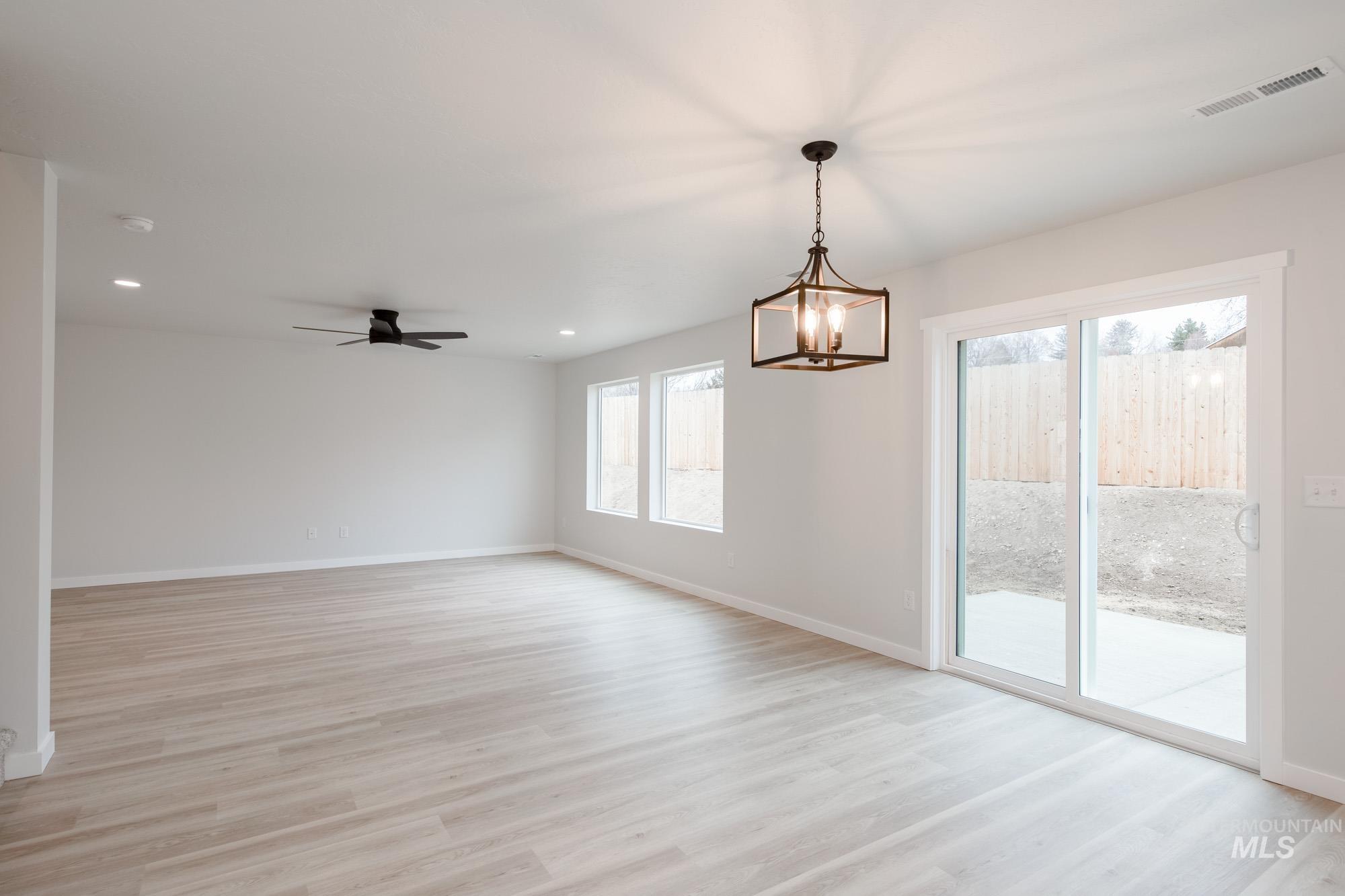 1472 Long Pond St, Middleton, Idaho 83644, 4 Bedrooms, 2.5 Bathrooms, Residential For Sale, Price $459,990,MLS 98968356