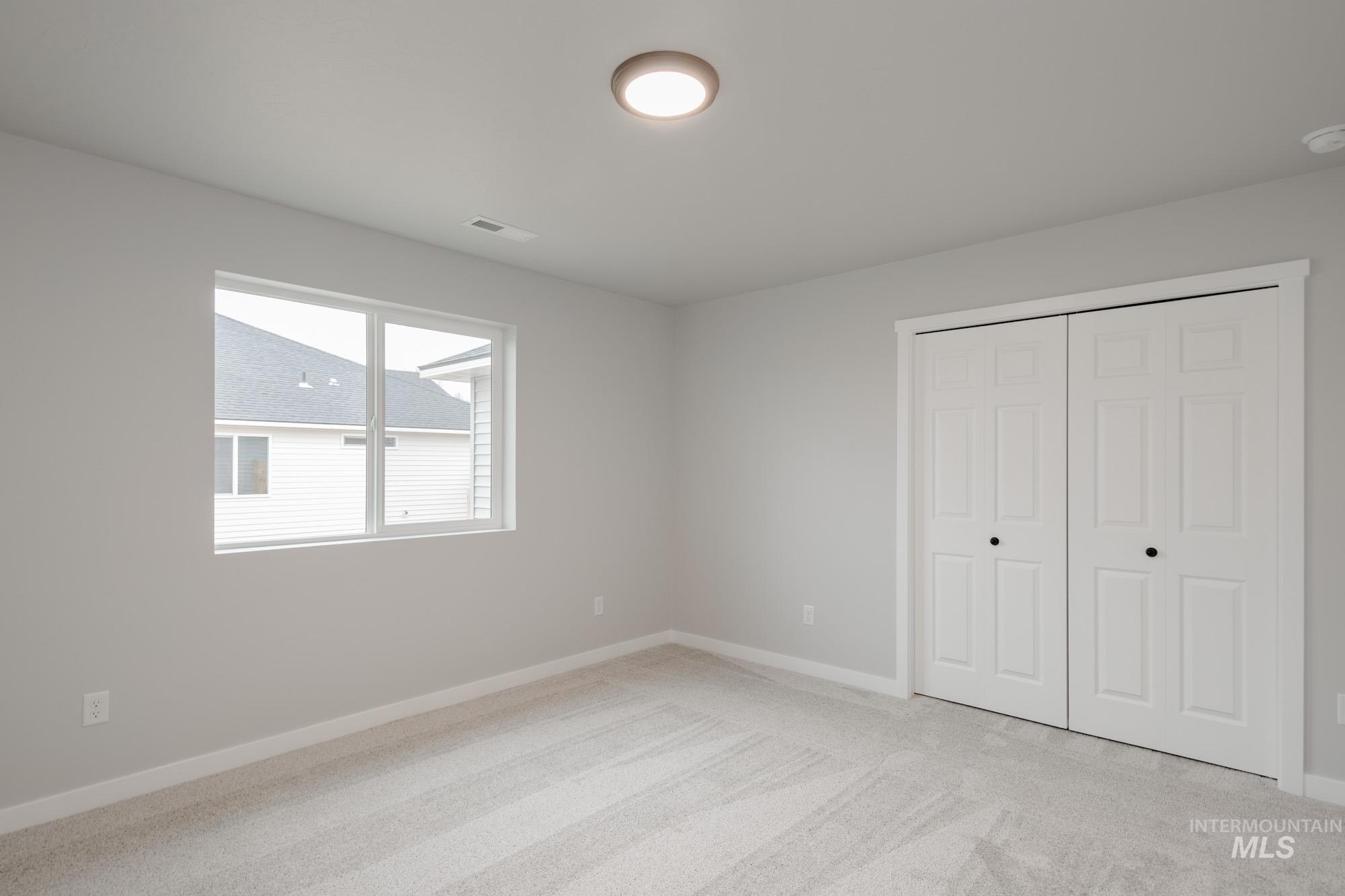 1631 Long Pond St, Middleton, Idaho 83644, 4 Bedrooms, 2 Bathrooms, Residential For Sale, Price $470,990,MLS 98968357