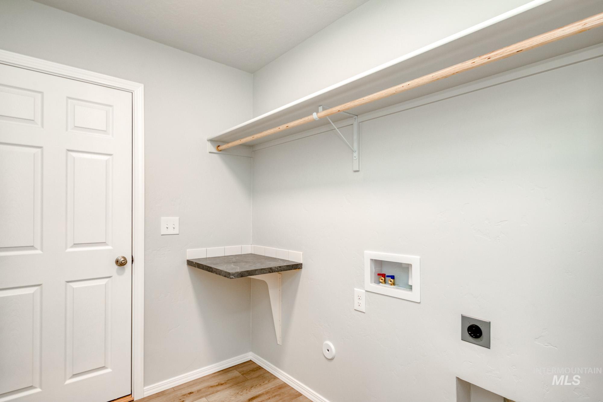 9039 W Violet St, Nampa, Idaho 83687, 4 Bedrooms, 2 Bathrooms, Residential For Sale, Price $419,990,MLS 98968358