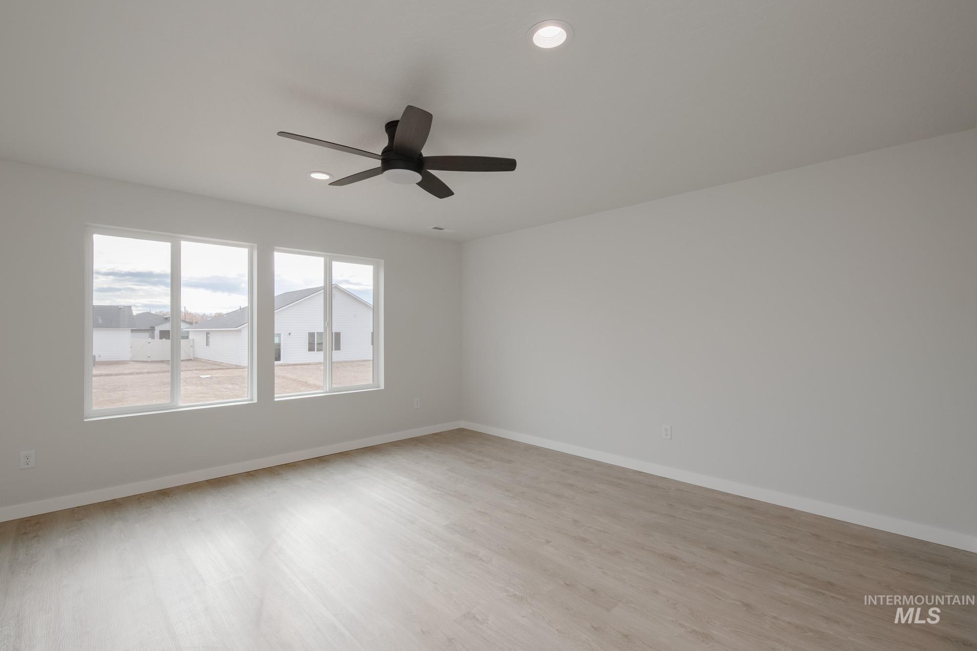 9081 W Violet St, Nampa, Idaho 83687, 4 Bedrooms, 2.5 Bathrooms, Residential For Sale, Price $419,990,MLS 98968359