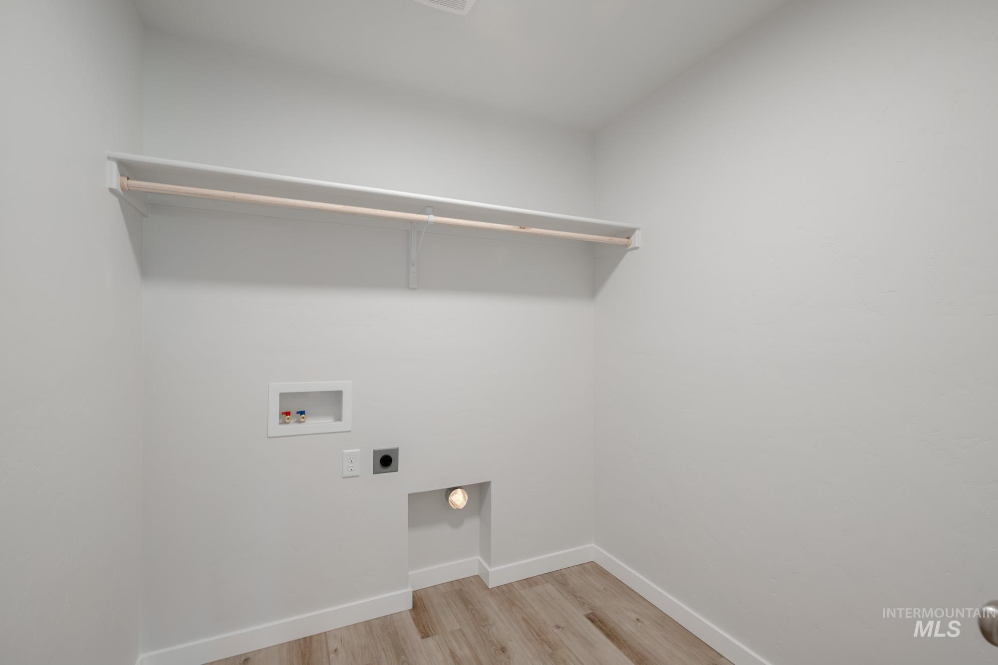 9109 W Violet St, Nampa, Idaho 83687, 4 Bedrooms, 2.5 Bathrooms, Residential For Sale, Price $469,990, 98968361