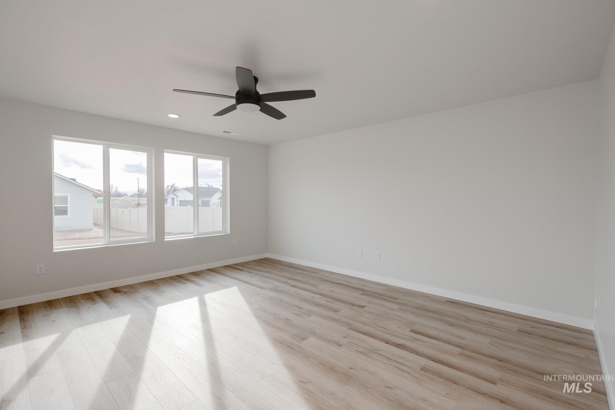 9109 W Violet St, Nampa, Idaho 83687, 4 Bedrooms, 2.5 Bathrooms, Residential For Sale, Price $469,990, 98968361