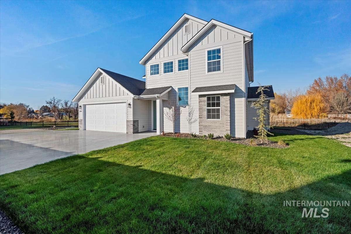 404 Hidden Mill Ct, Middleton, Idaho 83644, 4 Bedrooms, 3 Bathrooms, Residential For Sale, Price $614,900,MLS 98968363