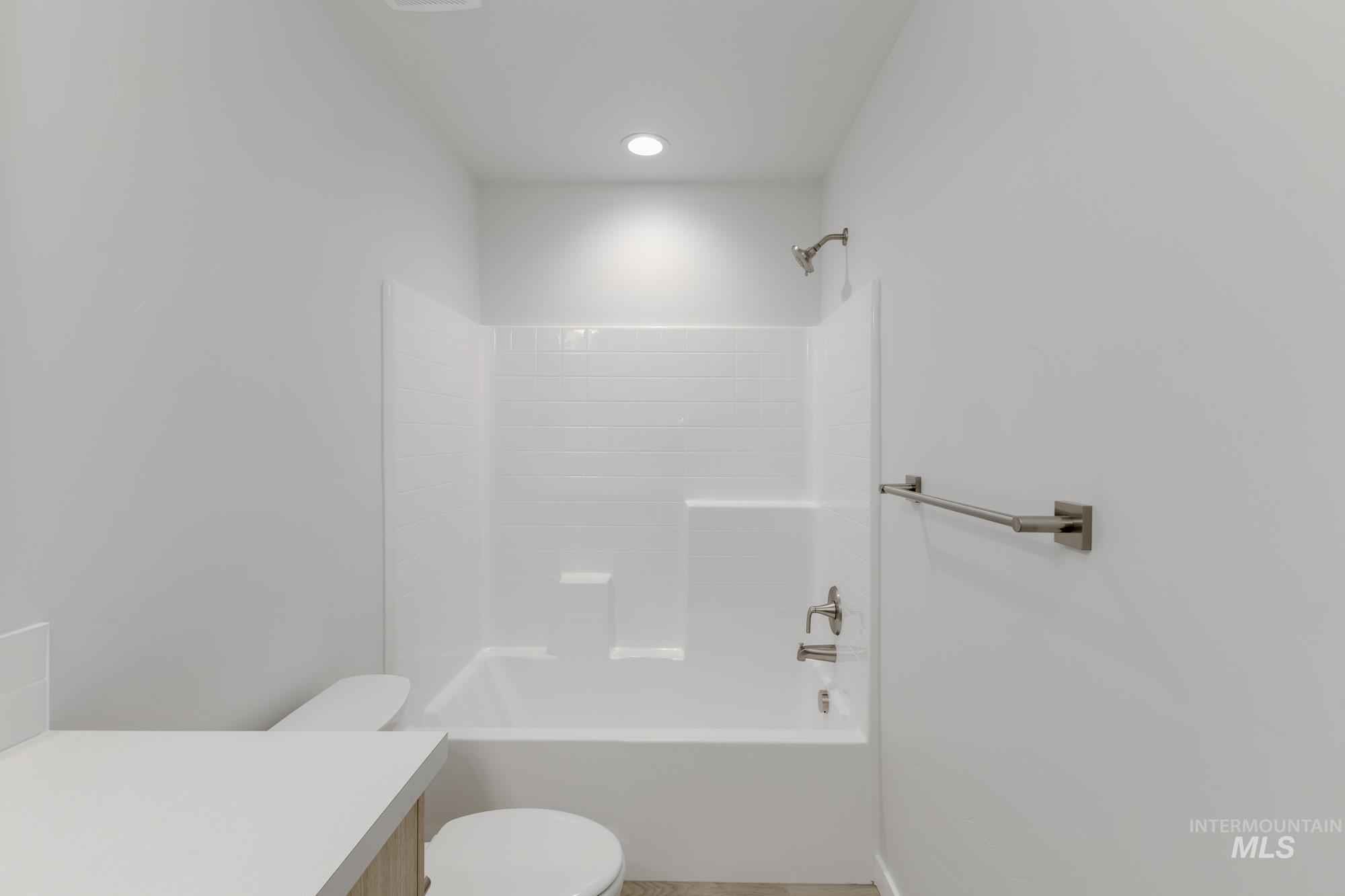 7212 E Marble Springs Dr, Nampa, Idaho 83687, 4 Bedrooms, 3 Bathrooms, Residential For Sale, Price $484,990,MLS 98968364