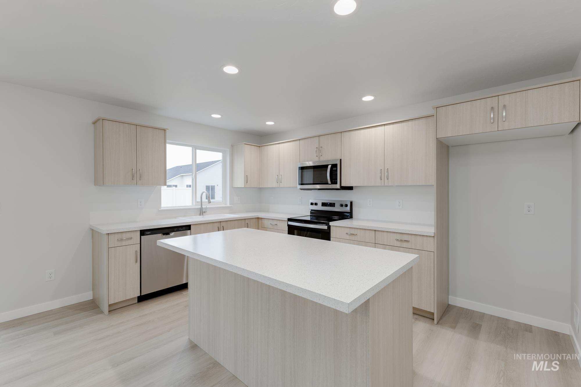 7212 E Marble Springs Dr, Nampa, Idaho 83687, 4 Bedrooms, 3 Bathrooms, Residential For Sale, Price $484,990,MLS 98968364