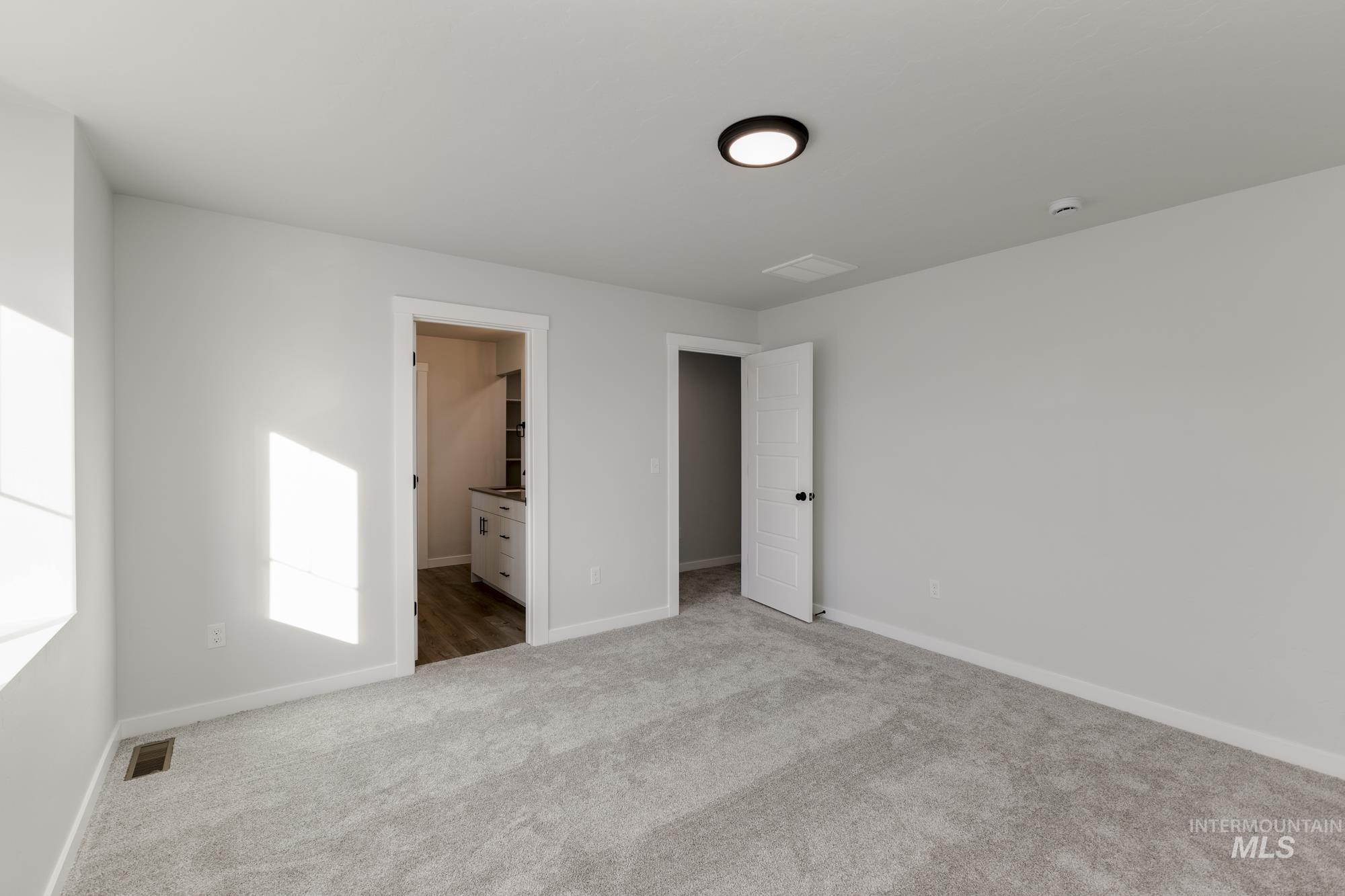 5046 S Amorita Ave, Meridian, Idaho 83642, 3 Bedrooms, 2.5 Bathrooms, Residential For Sale, Price $464,990, 98968373