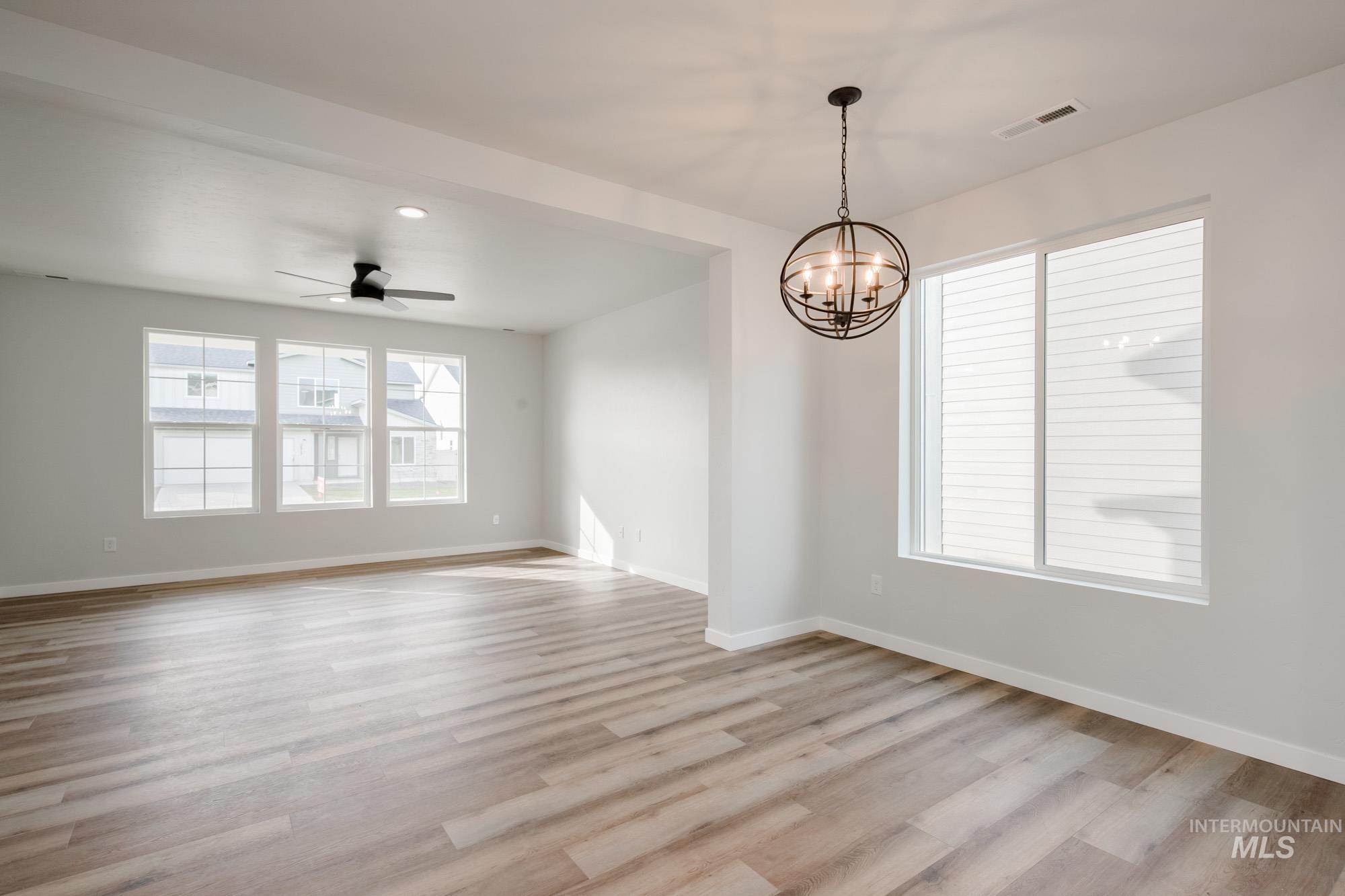 2922 E Boulder Basin Dr, Kuna, Idaho 83634, 3 Bedrooms, 2.5 Bathrooms, Residential For Sale, Price $405,990,MLS 98968374