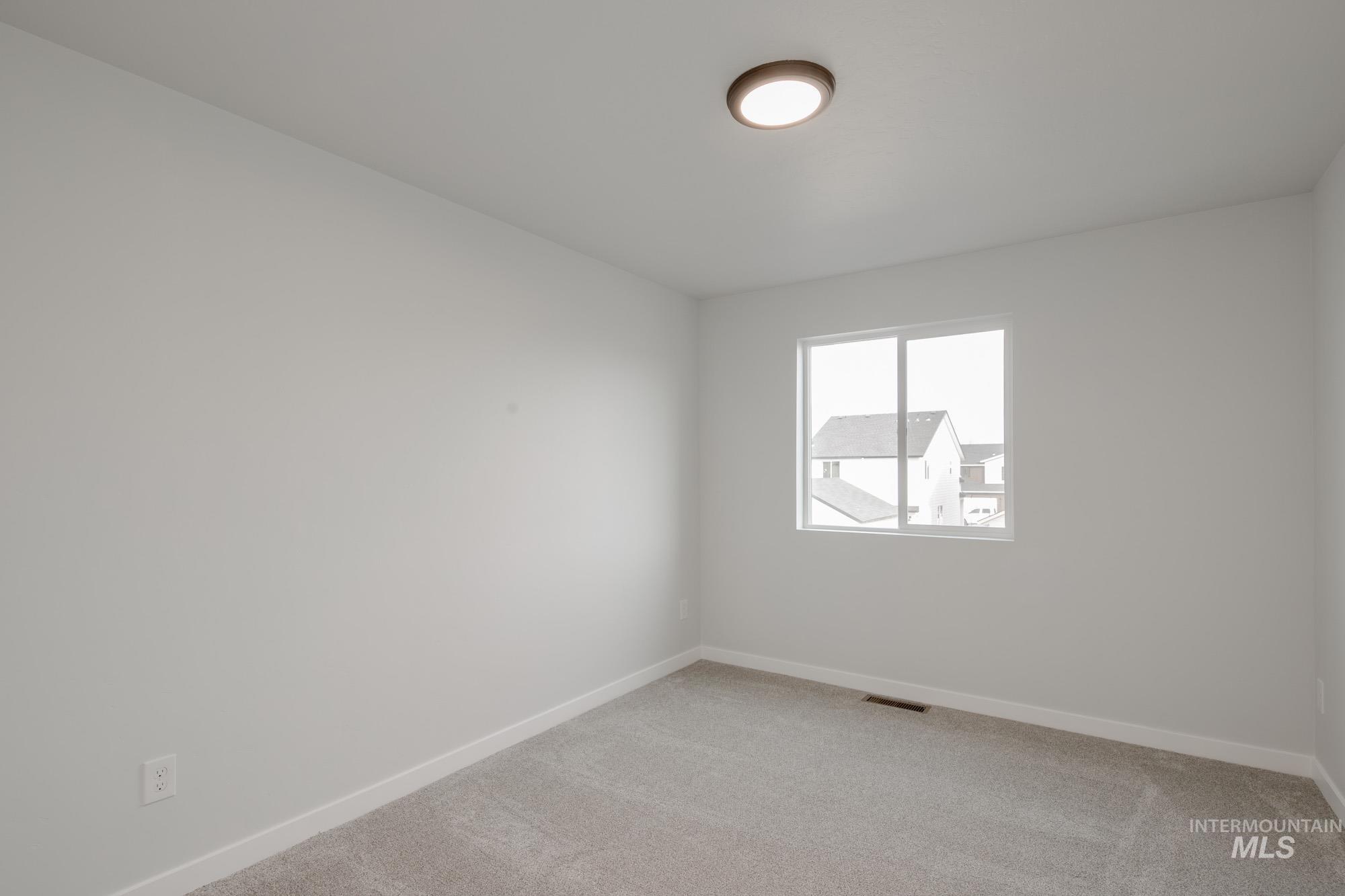 2930 E Boulder Basin Dr, Kuna, Idaho 83634, 3 Bedrooms, 2.5 Bathrooms, Residential For Sale, Price $399,990,MLS 98968375