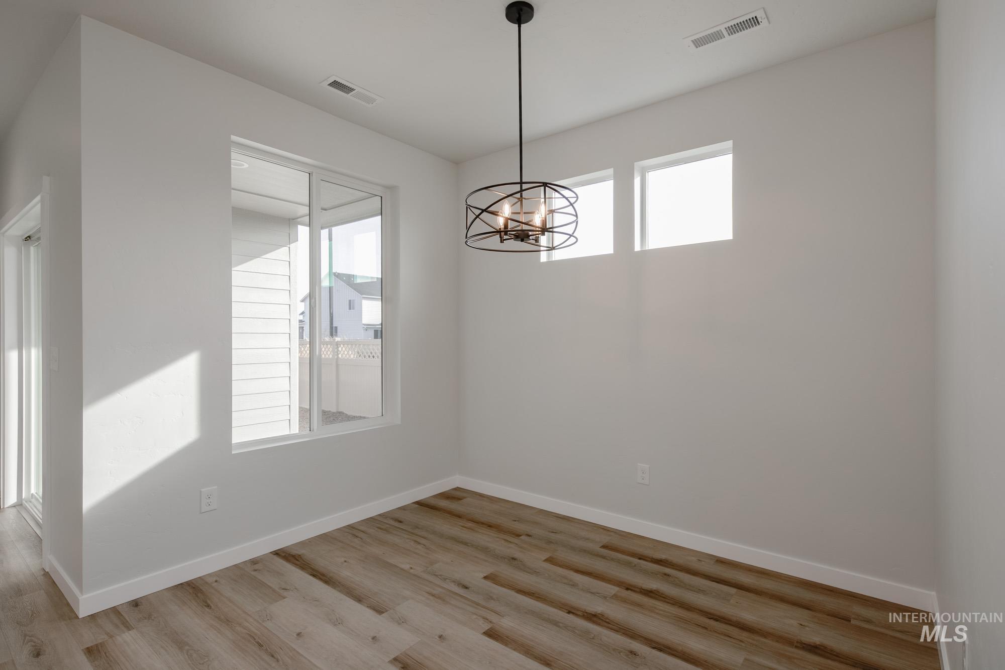 2954 E Boulder Basin Dr, Kuna, Idaho 83634, 3 Bedrooms, 2.5 Bathrooms, Residential For Sale, Price $395,990,MLS 98968376