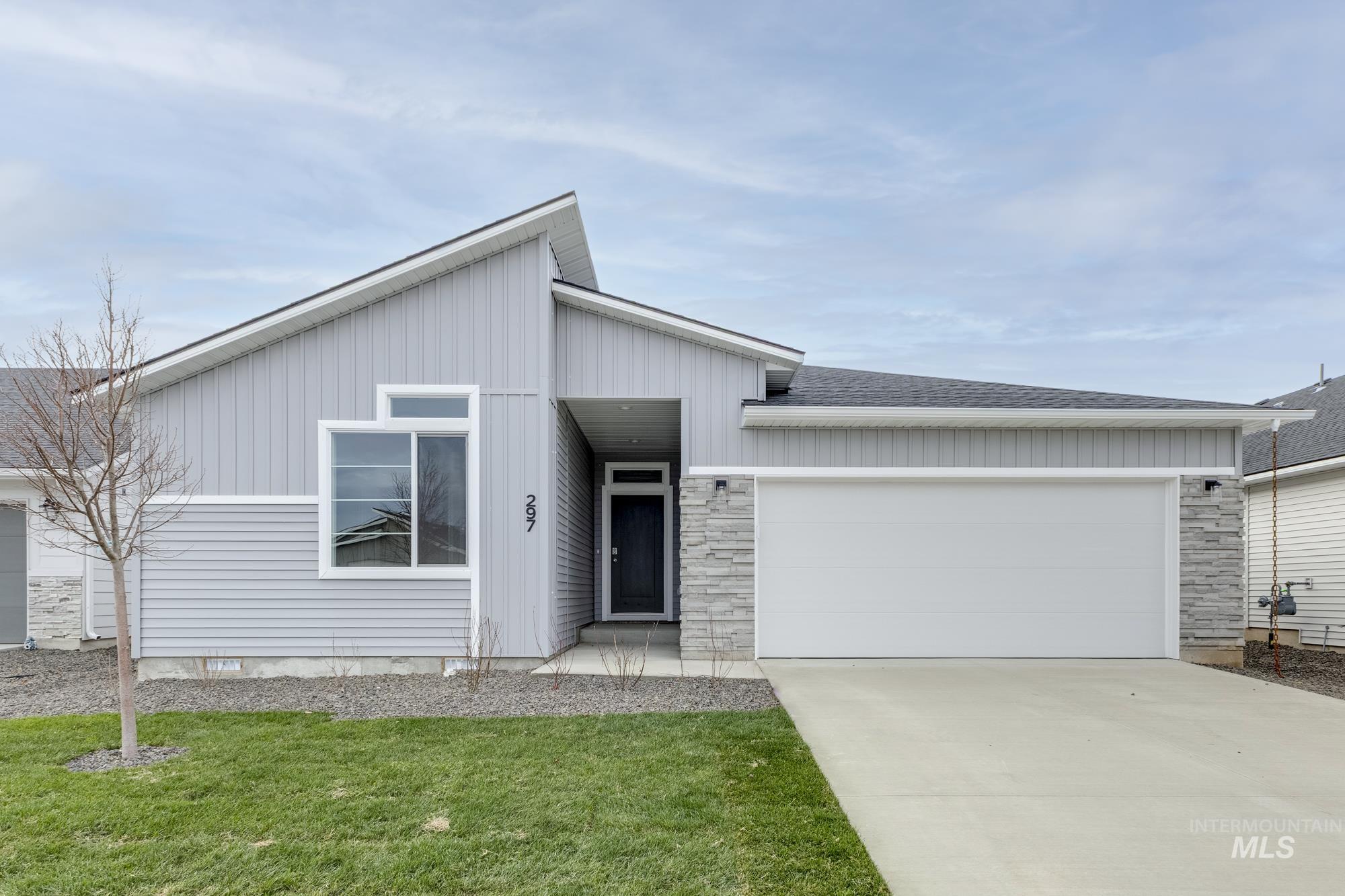 297 N Madrone Ave, Kuna, Idaho 83634, 4 Bedrooms, 2 Bathrooms, Residential For Sale, Price $440,990,MLS 98968381