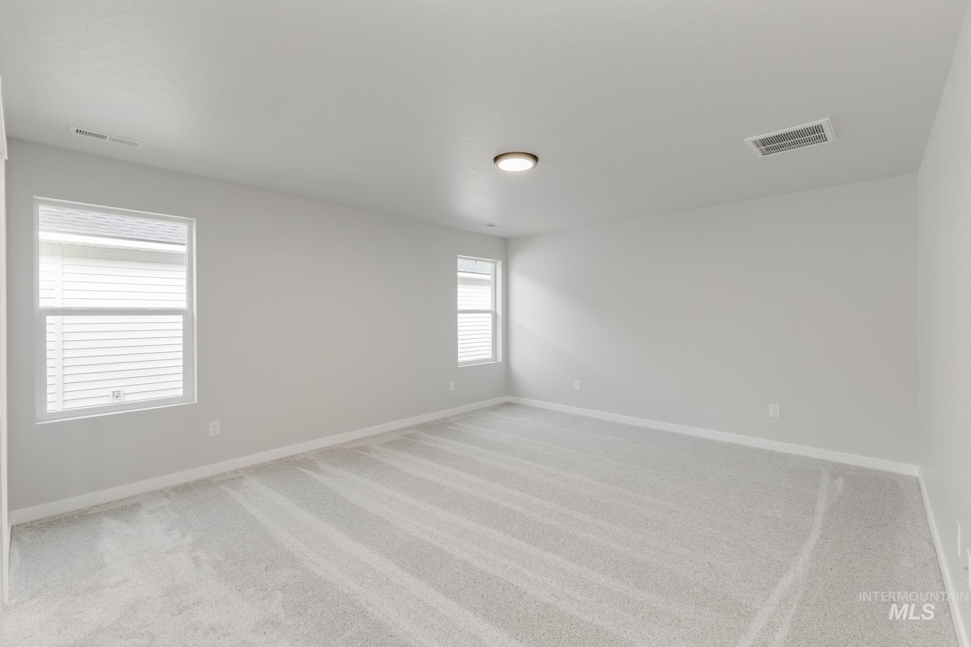 297 N Madrone Ave, Kuna, Idaho 83634, 4 Bedrooms, 2 Bathrooms, Residential For Sale, Price $440,990,MLS 98968381