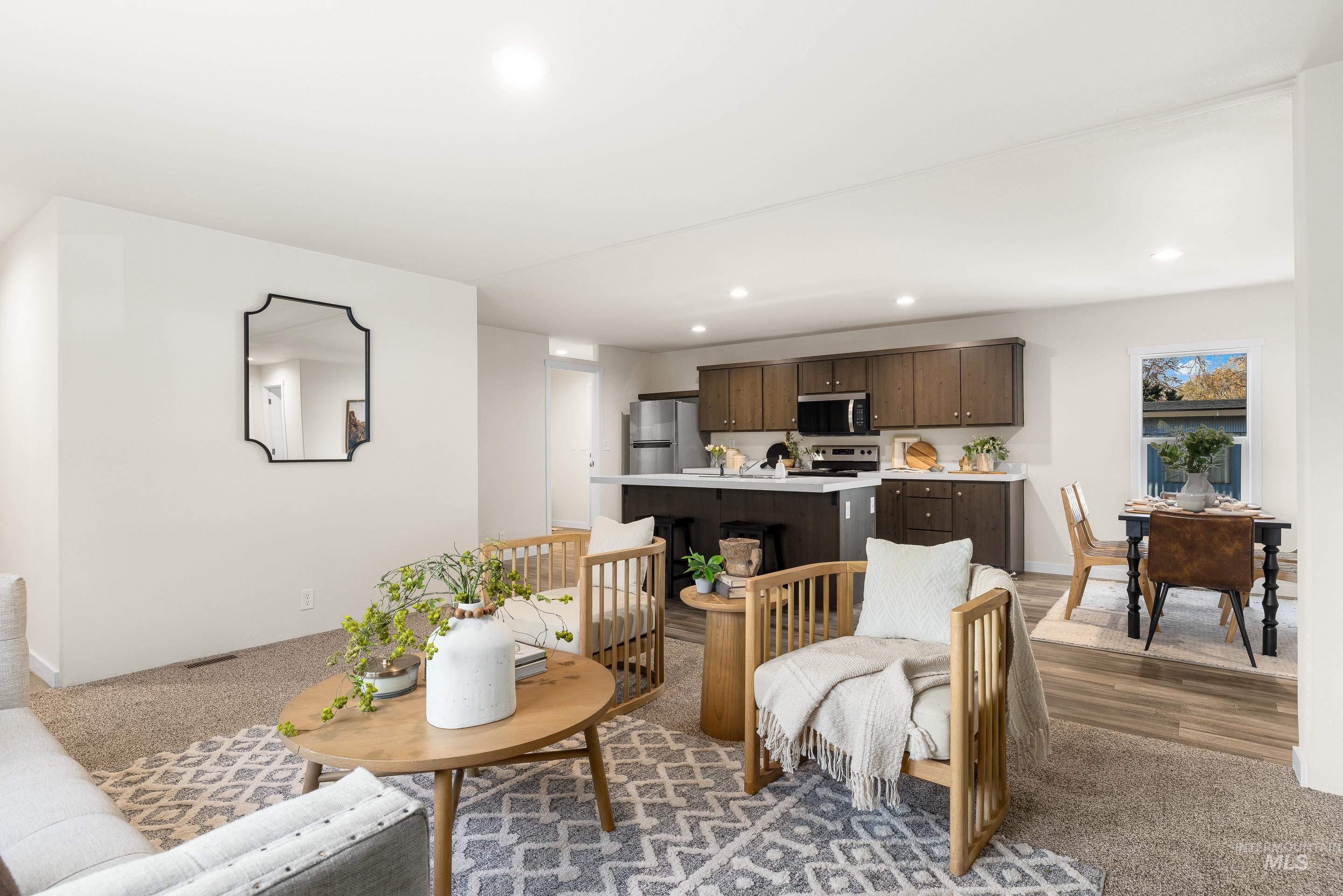 301 E 45th, Garden City, Idaho 83714, 3 Bedrooms, 2 Bathrooms, Residential For Sale, Price $175,000, 98968383