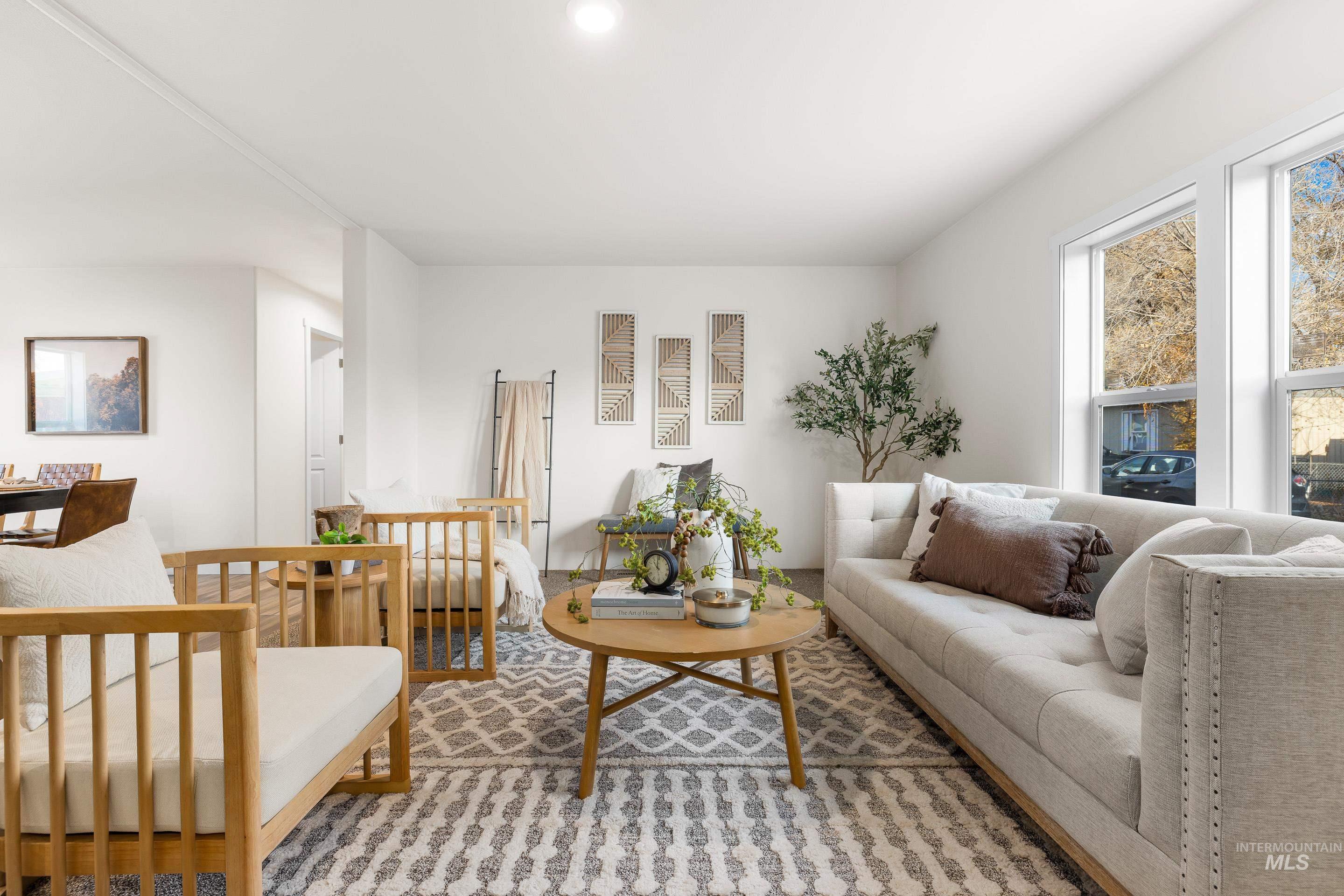 301 E 45th, Garden City, Idaho 83714, 3 Bedrooms, 2 Bathrooms, Residential For Sale, Price $175,000, 98968383