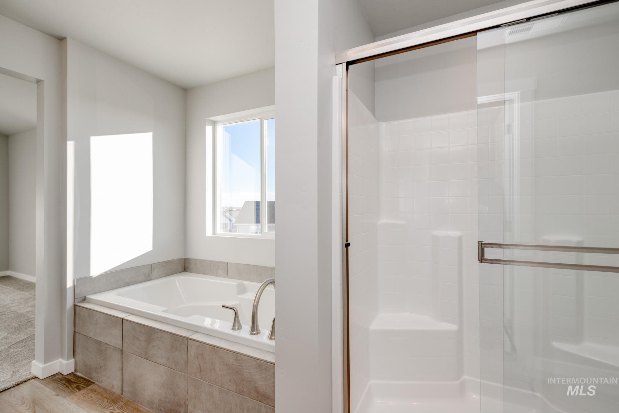 6652 S Warm Lake Ave, Meridian, Idaho 83642, 4 Bedrooms, 2.5 Bathrooms, Residential For Sale, Price $509,990,MLS 98968386