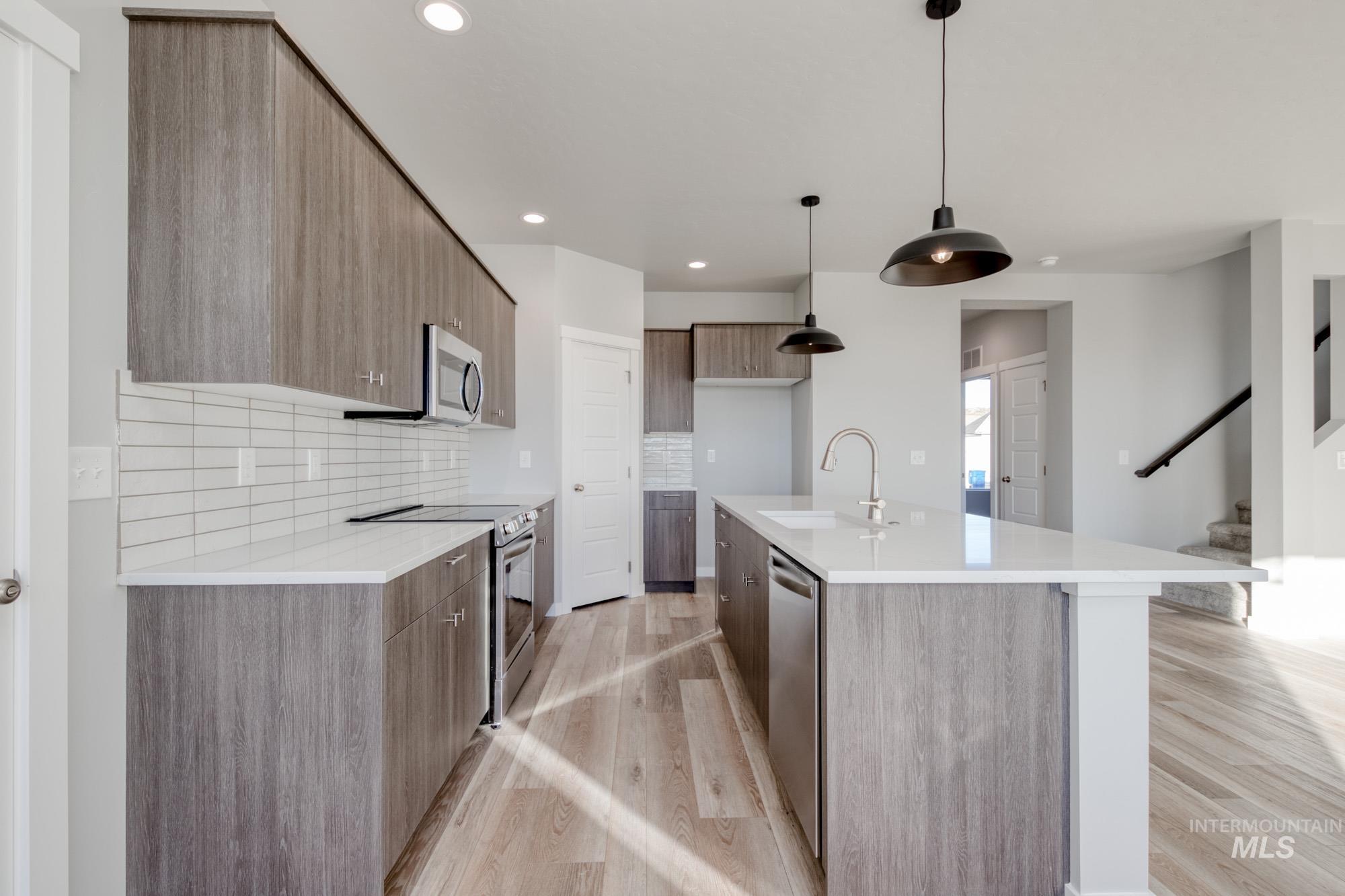 6652 S Warm Lake Ave, Meridian, Idaho 83642, 4 Bedrooms, 2.5 Bathrooms, Residential For Sale, Price $509,990,MLS 98968386