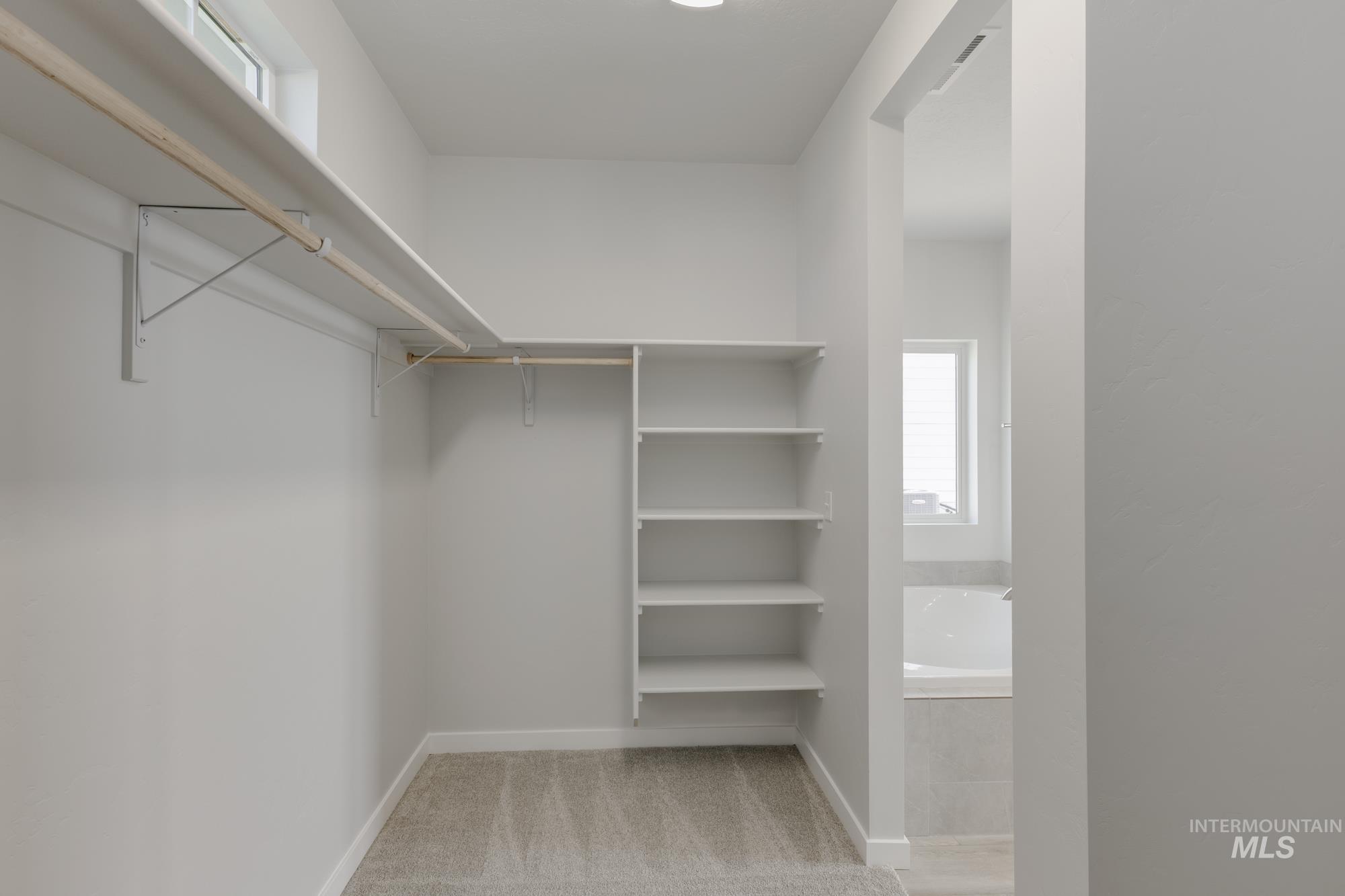 1167 W Cub River Dr, Meridian, Idaho 83642, 5 Bedrooms, 2.5 Bathrooms, Residential For Sale, Price $640,990,MLS 98968387