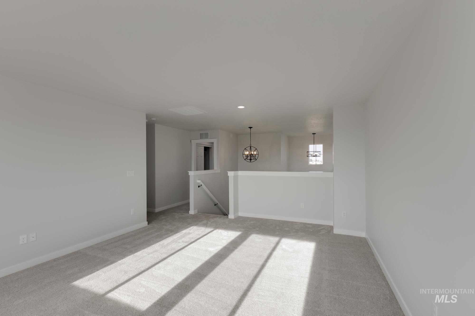 1167 W Cub River Dr, Meridian, Idaho 83642, 5 Bedrooms, 2.5 Bathrooms, Residential For Sale, Price $640,990,MLS 98968387