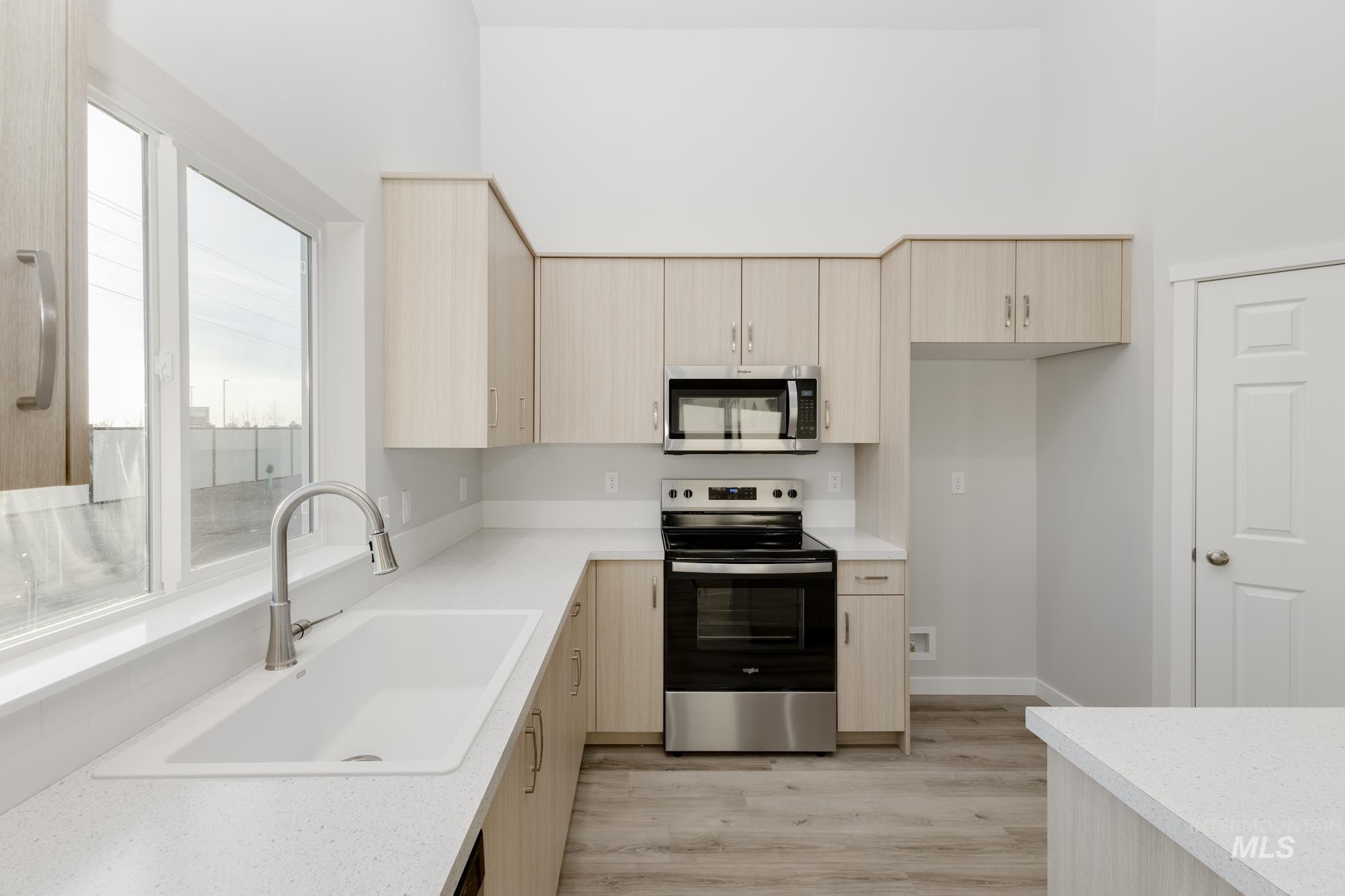 7354 S Menzingers Ave, Meridian, Idaho 83642, 4 Bedrooms, 2 Bathrooms, Residential For Sale, Price $441,990, 98968390