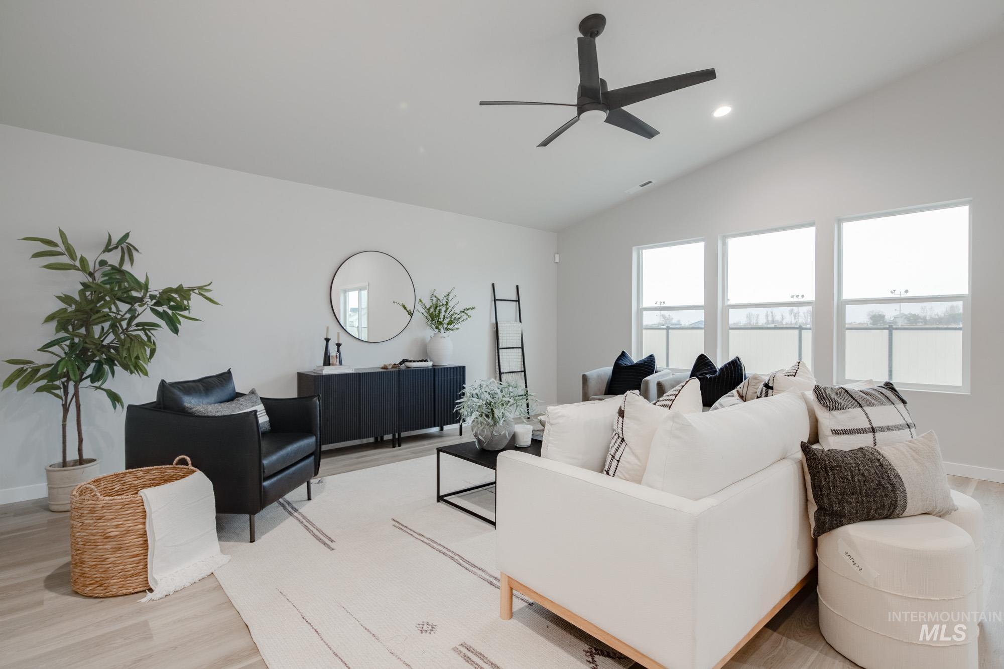 1776 W Unforgettable St, Meridian, Idaho 83642, 4 Bedrooms, 2 Bathrooms, Residential For Sale, Price $450,990,MLS 98968391