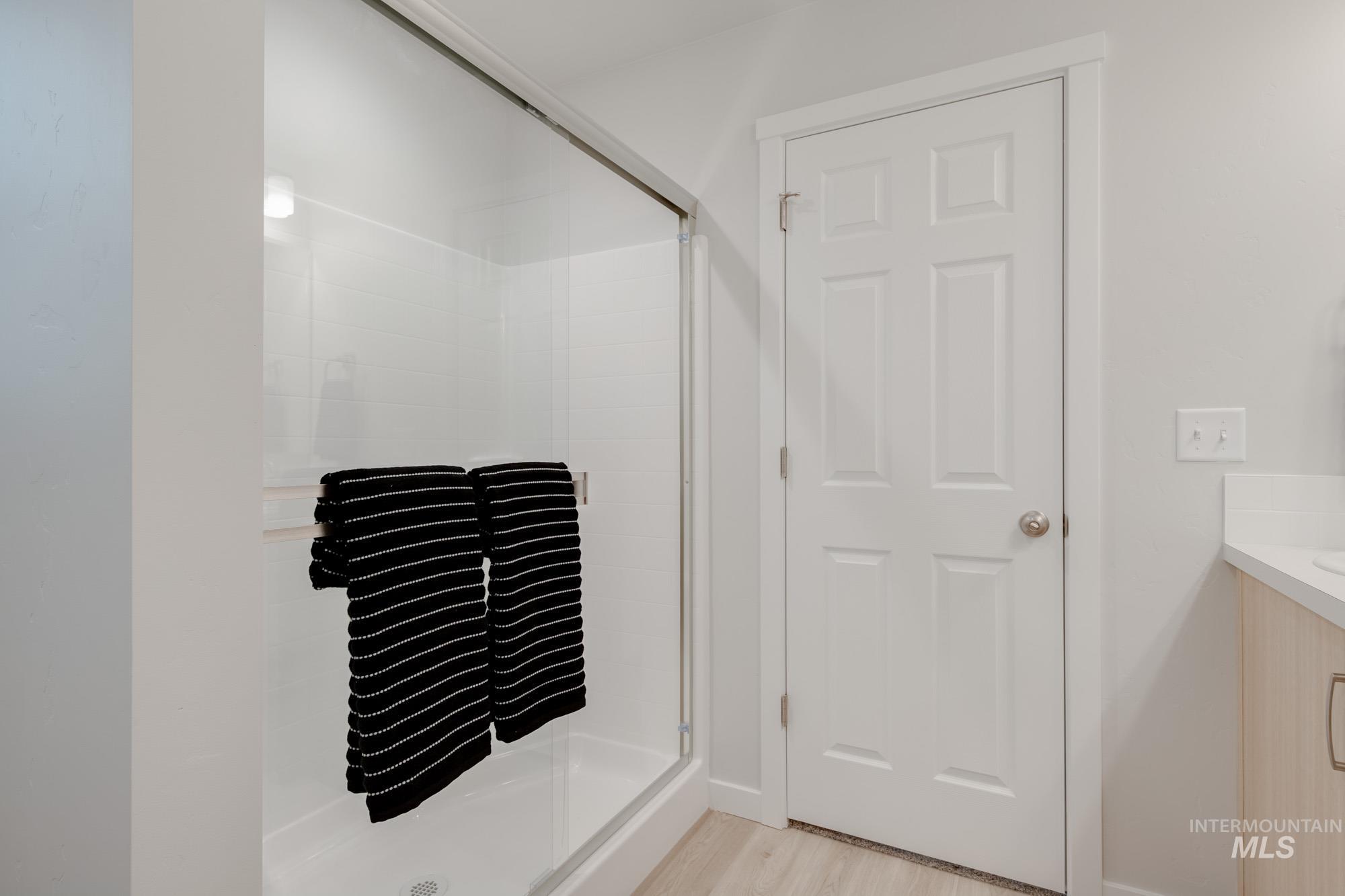 1776 W Unforgettable St, Meridian, Idaho 83642, 4 Bedrooms, 2 Bathrooms, Residential For Sale, Price $450,990, 98968391