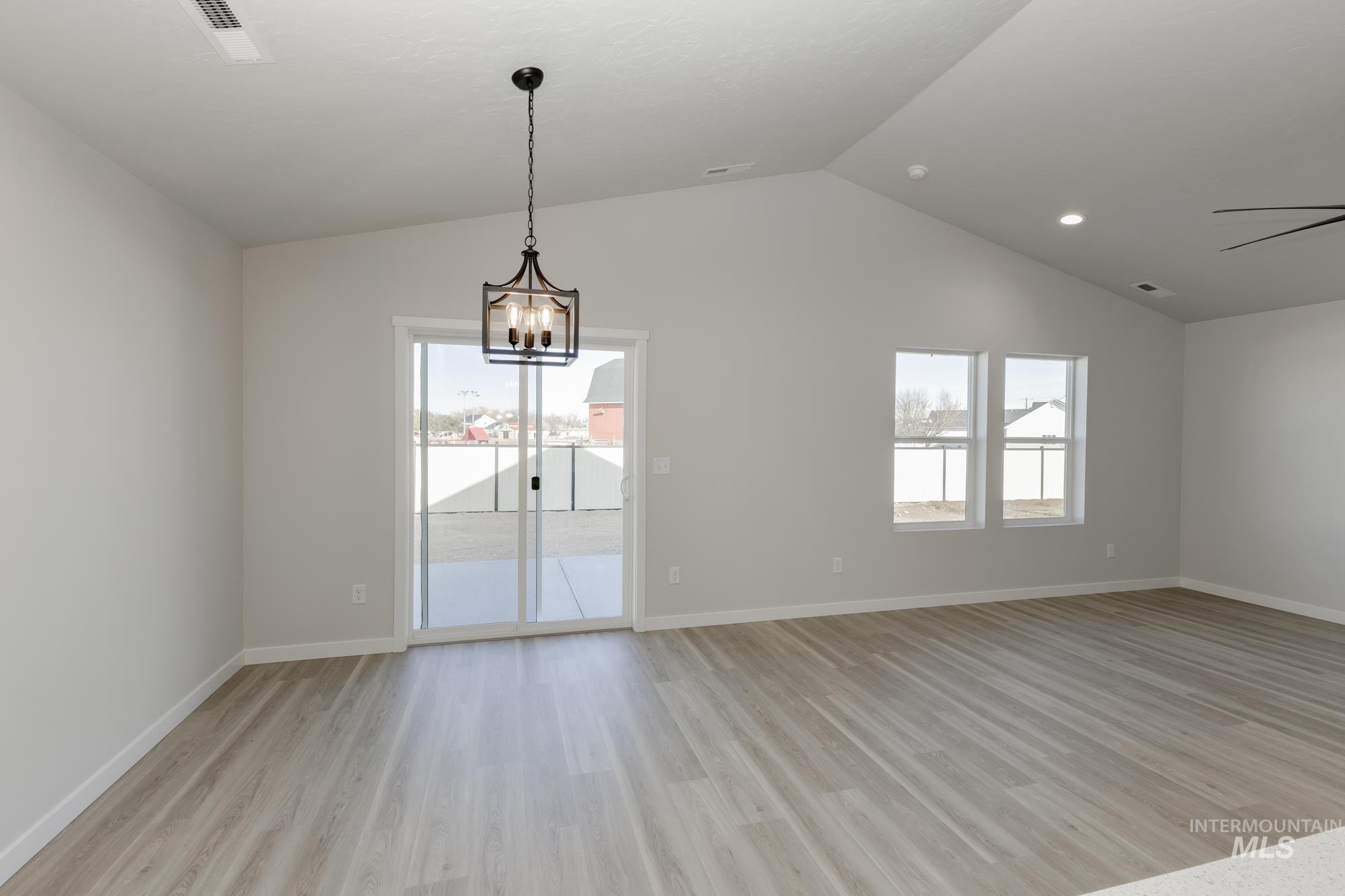 1726 W Unforgettable St, Meridian, Idaho 83642, 3 Bedrooms, 2 Bathrooms, Residential For Sale, Price $418,990, 98968393