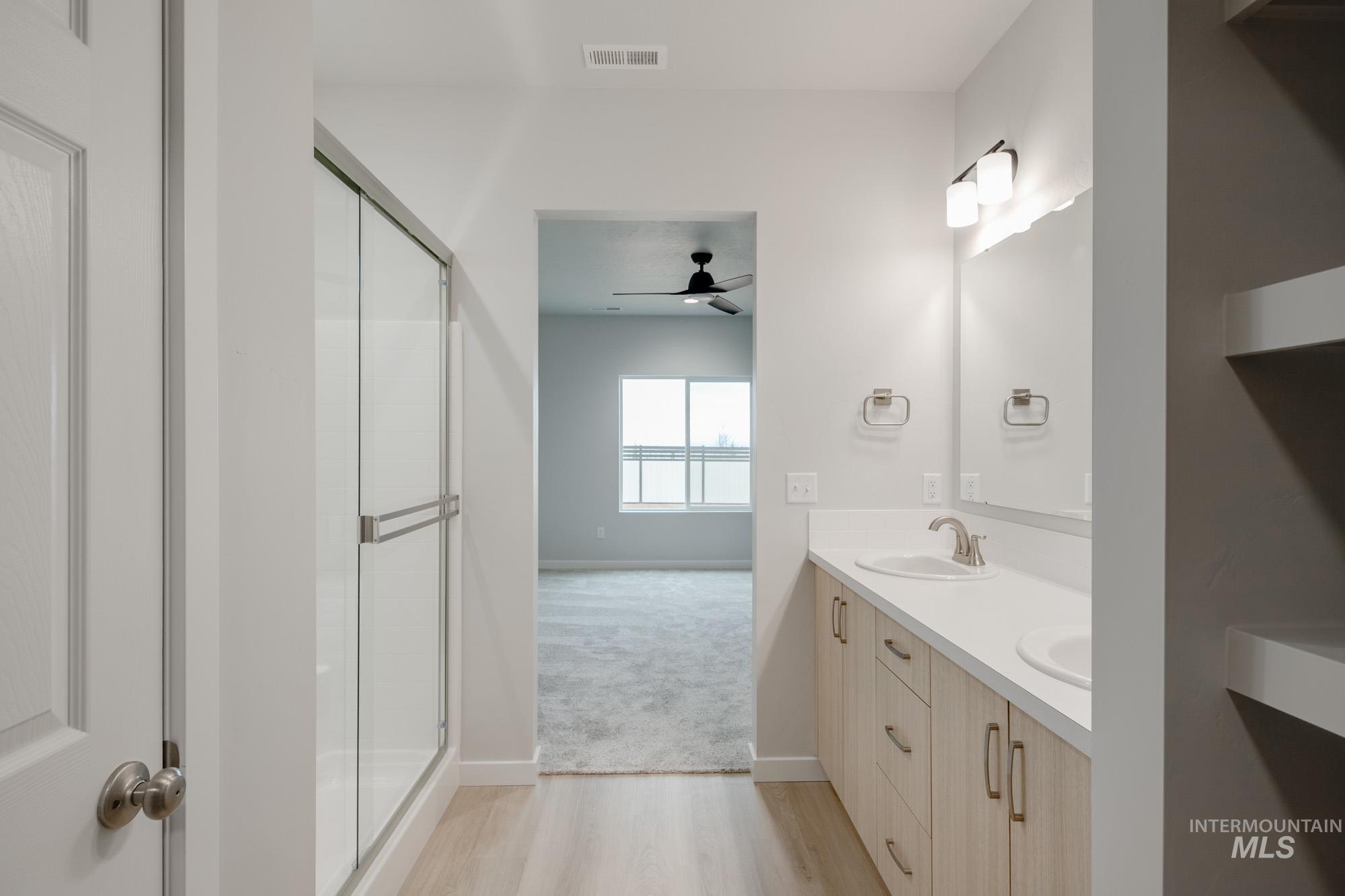 7281 S Bungalow Ave, Meridian, Idaho 83642, 3 Bedrooms, 2 Bathrooms, Residential For Sale, Price $446,990,MLS 98968395