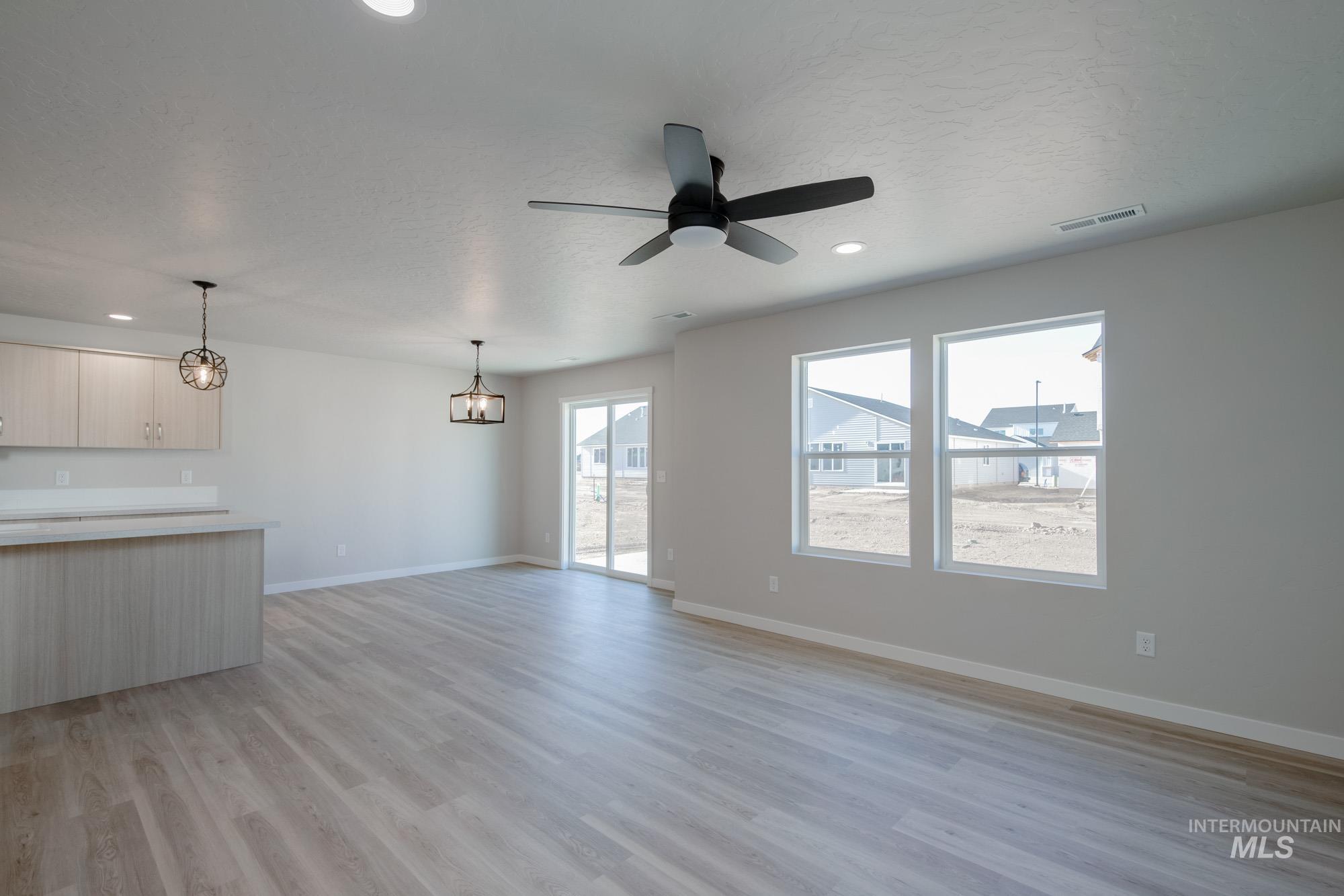 7313 S Menzingers Ave, Meridian, Idaho 83642, 3 Bedrooms, 2.5 Bathrooms, Residential For Sale, Price $469,990,MLS 98968397