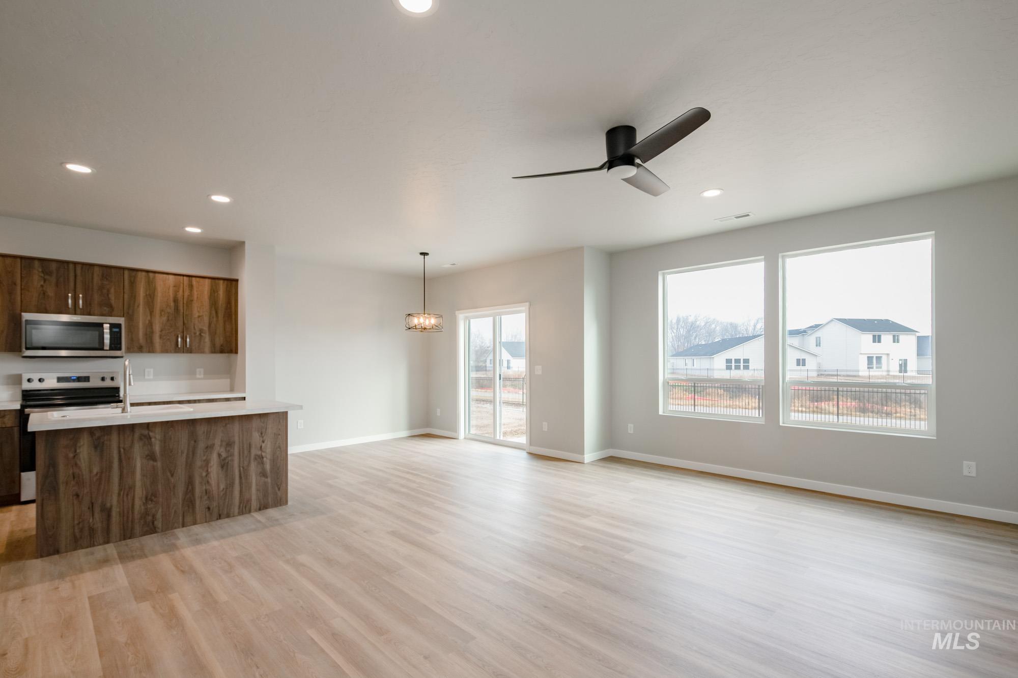 2478 W Fallon Lp, Nampa, Idaho 83651, 3 Bedrooms, 2.5 Bathrooms, Residential For Sale, Price $414,990,MLS 98968405