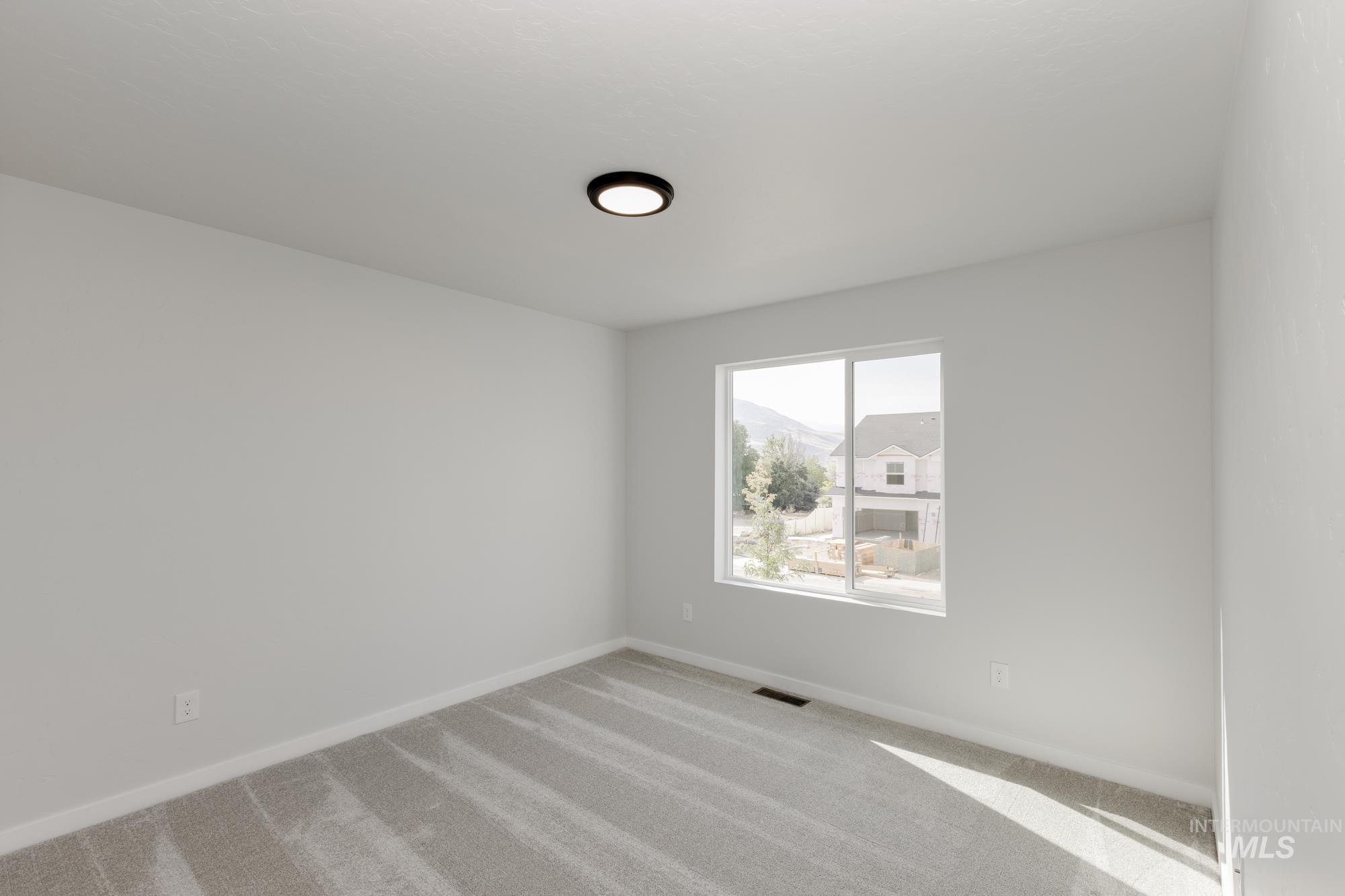 2486 W Fallon Lp, Nampa, Idaho 83651, 3 Bedrooms, 2.5 Bathrooms, Residential For Sale, Price $400,990,MLS 98968406