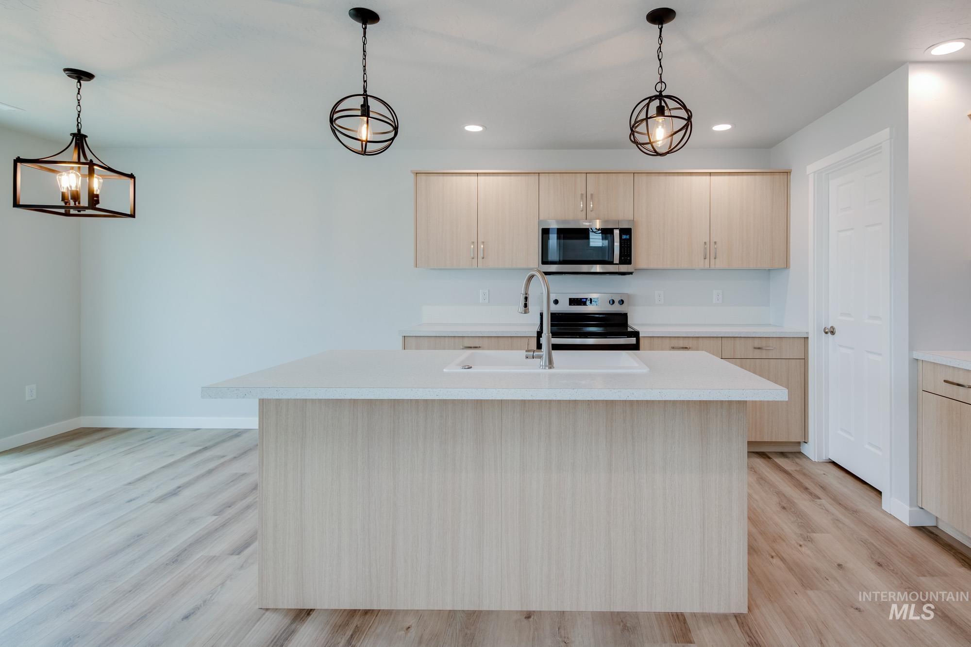 2486 W Fallon Lp, Nampa, Idaho 83651, 3 Bedrooms, 2.5 Bathrooms, Residential For Sale, Price $400,990, 98968406