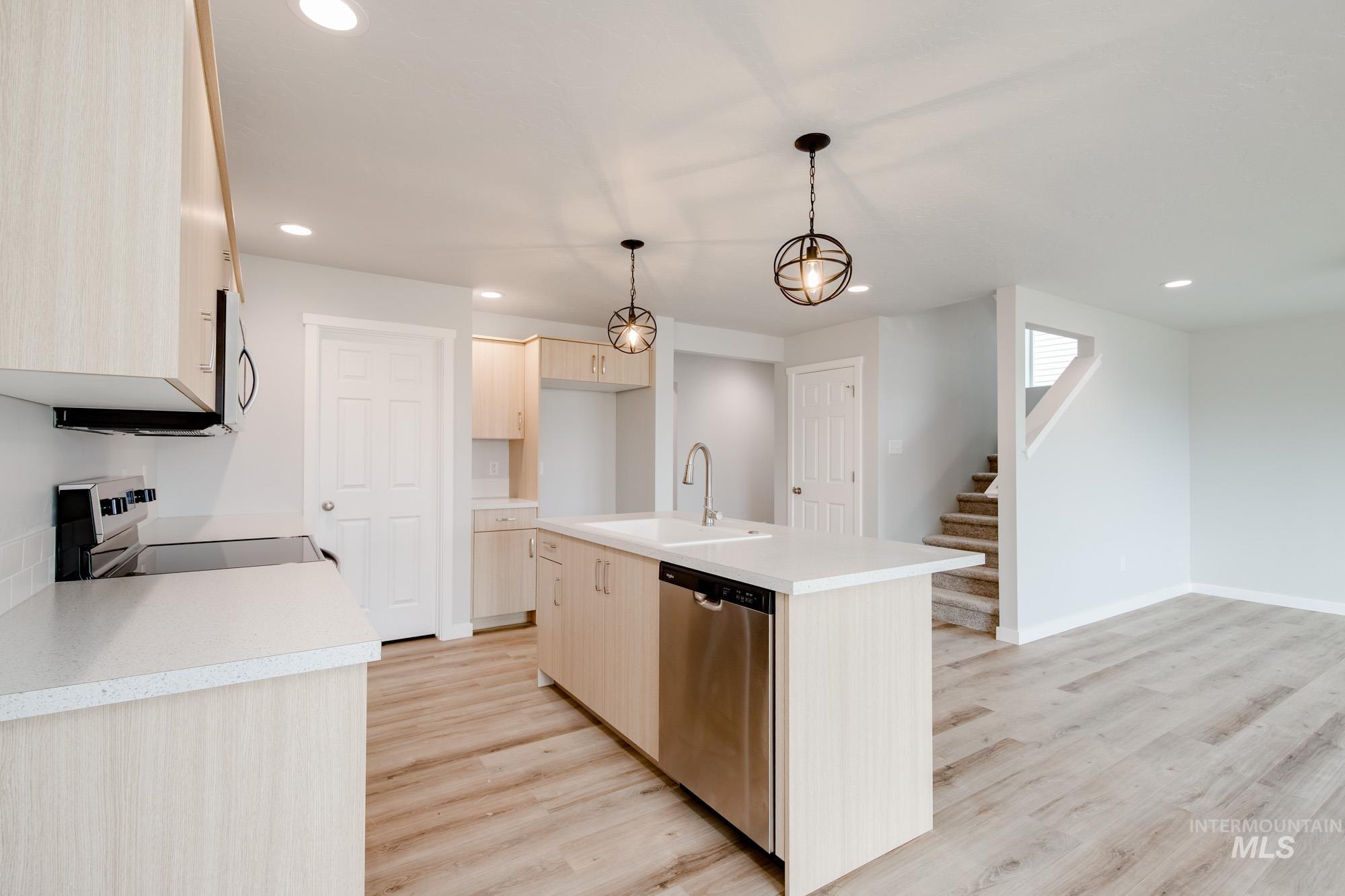 2486 W Fallon Lp, Nampa, Idaho 83651, 3 Bedrooms, 2.5 Bathrooms, Residential For Sale, Price $400,990, 98968406