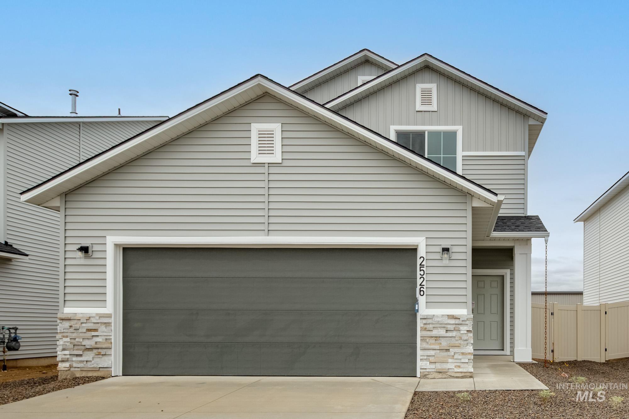 2526 W Fallon Loop, Nampa, Idaho 83651, 3 Bedrooms, 2.5 Bathrooms, Residential For Sale, Price $403,990,MLS 98968409