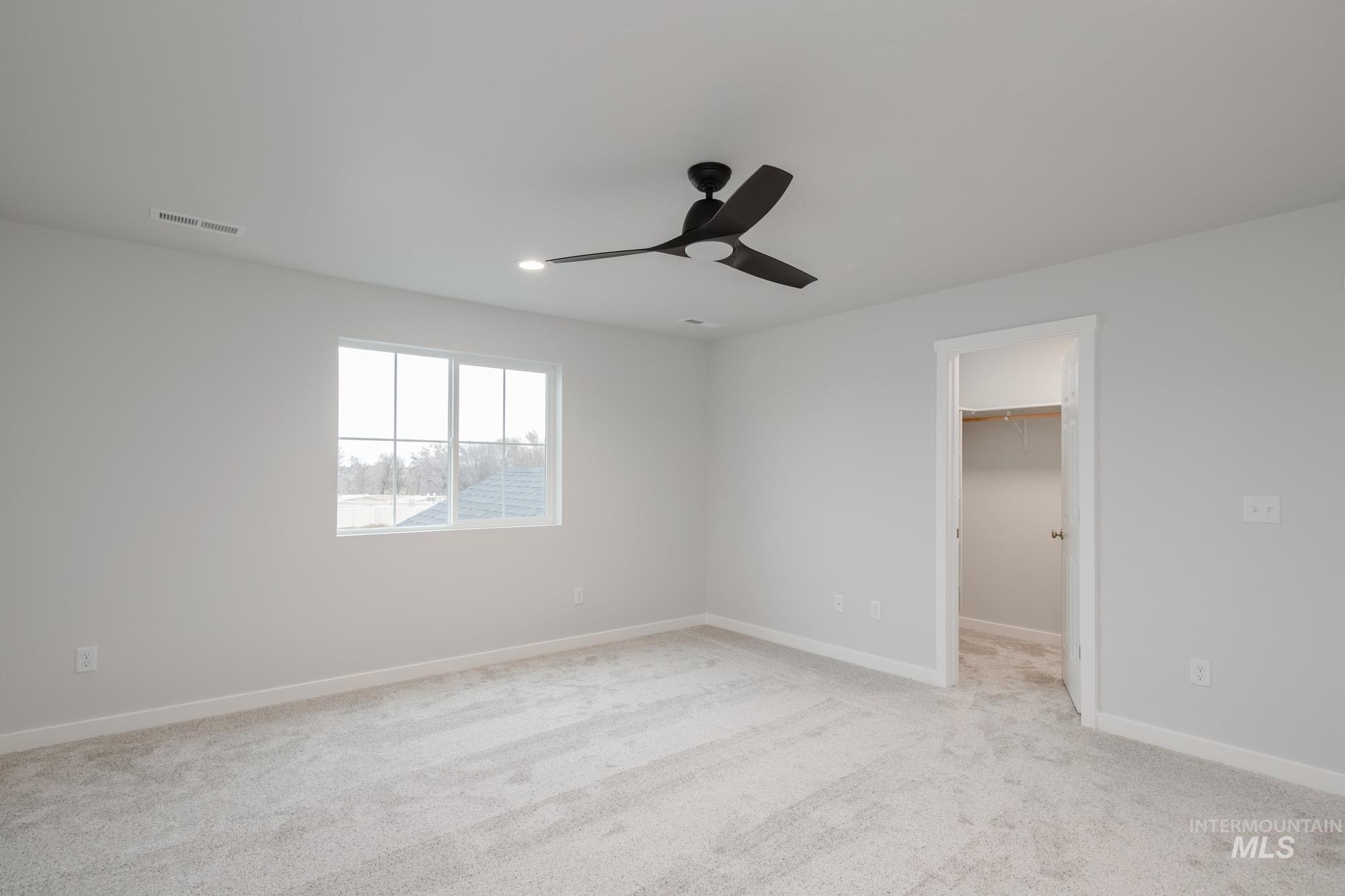 2526 W Fallon Loop, Nampa, Idaho 83651, 3 Bedrooms, 2.5 Bathrooms, Residential For Sale, Price $403,990,MLS 98968409