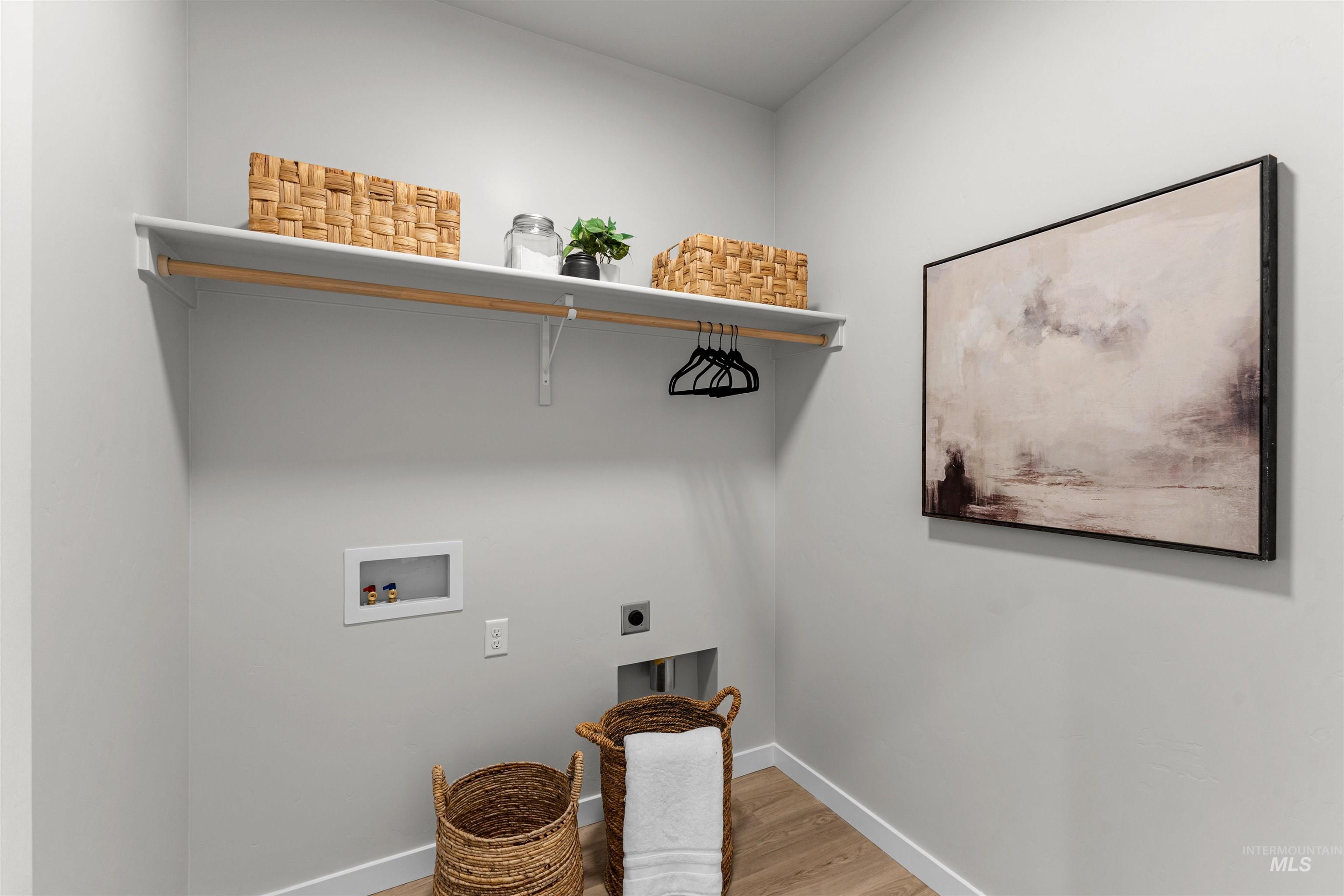 2526 W Fallon Lp, Nampa, Idaho 83651, 3 Bedrooms, 2.5 Bathrooms, Residential For Sale, Price $402,990, 98968409