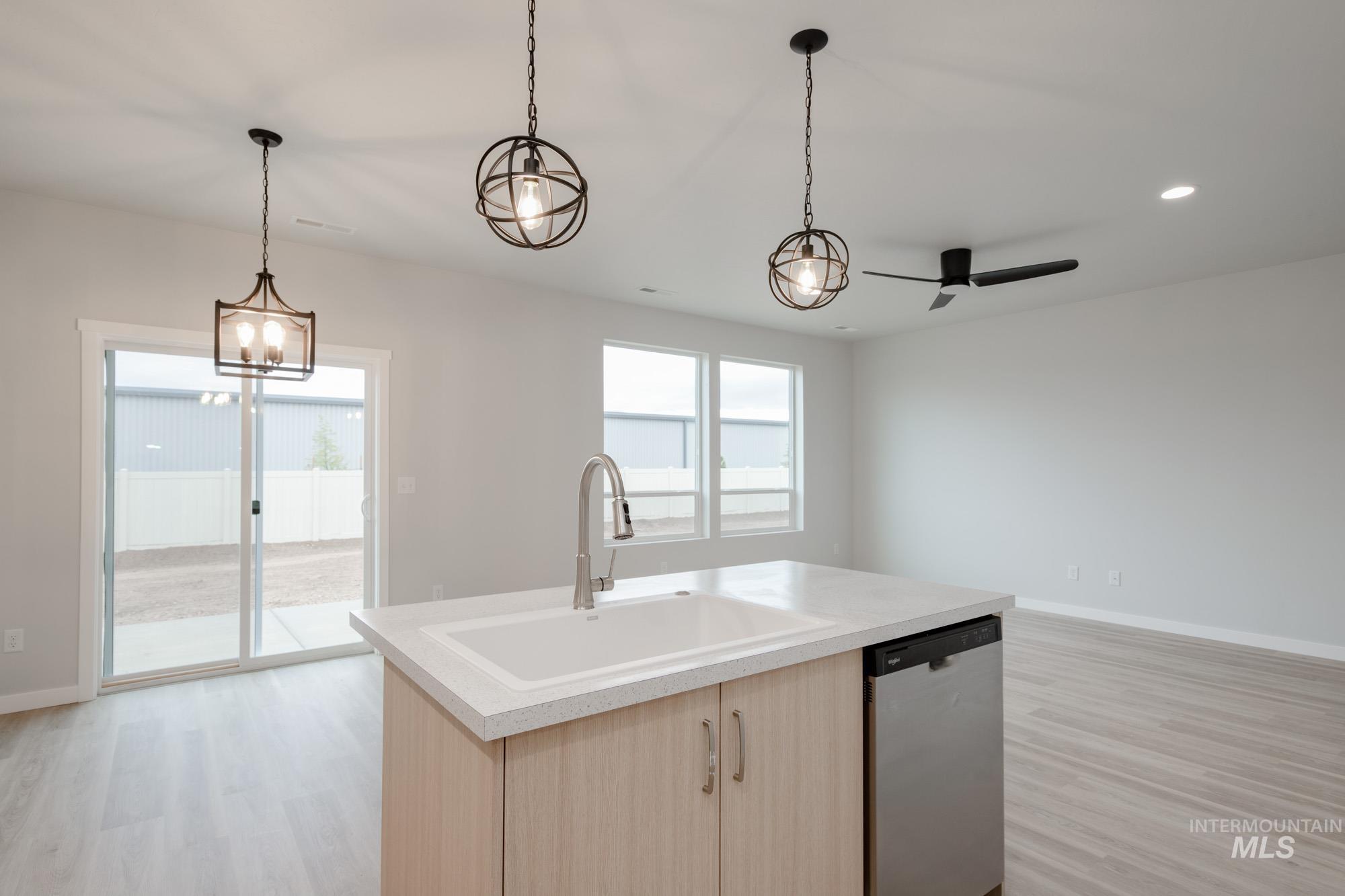 2526 W Fallon Loop, Nampa, Idaho 83651, 3 Bedrooms, 2.5 Bathrooms, Residential For Sale, Price $403,990,MLS 98968409