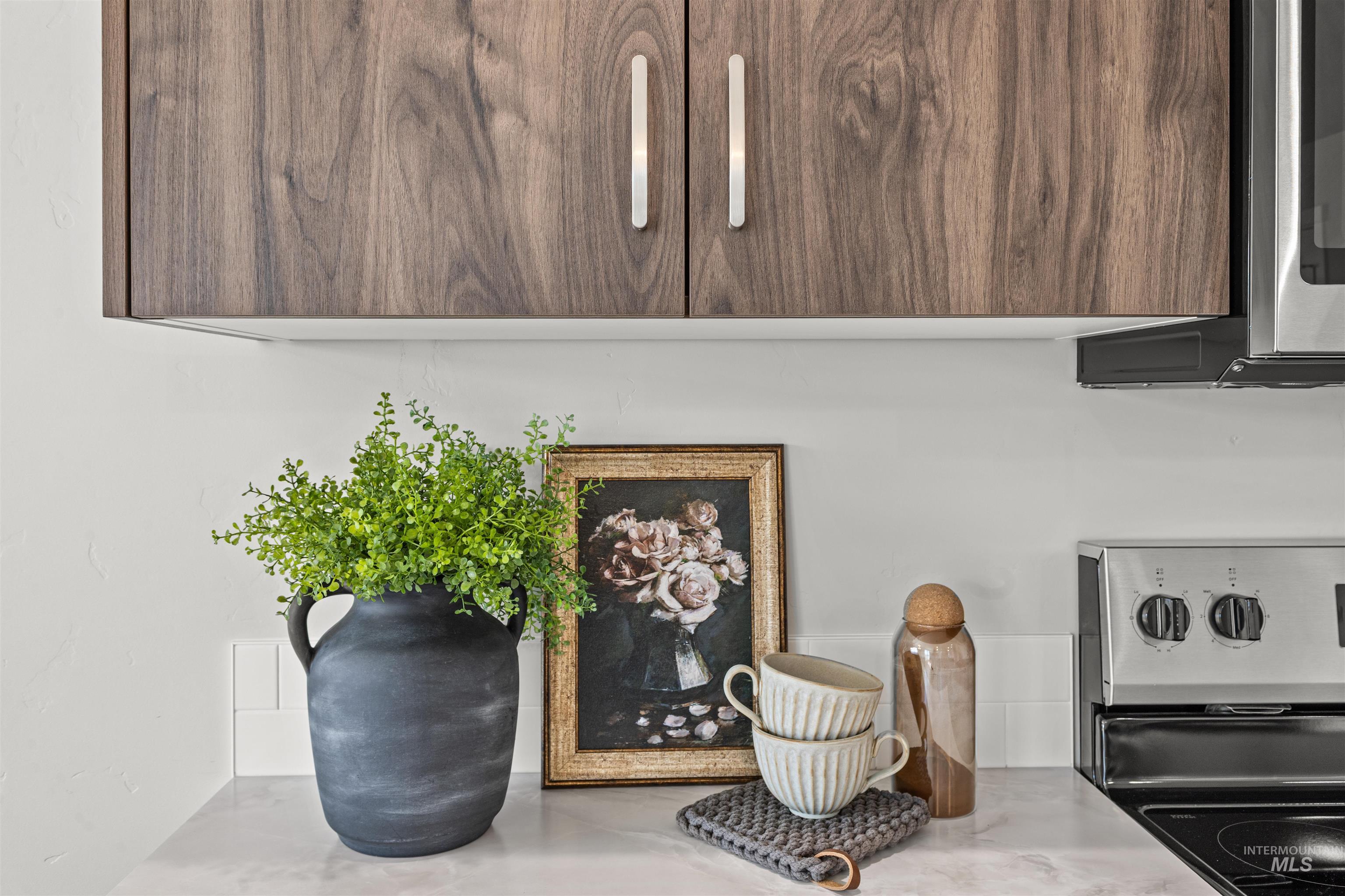 2534 W Fallon Lp, Nampa, Idaho 83651, 3 Bedrooms, 2.5 Bathrooms, Residential For Sale, Price $424,990, 98968411